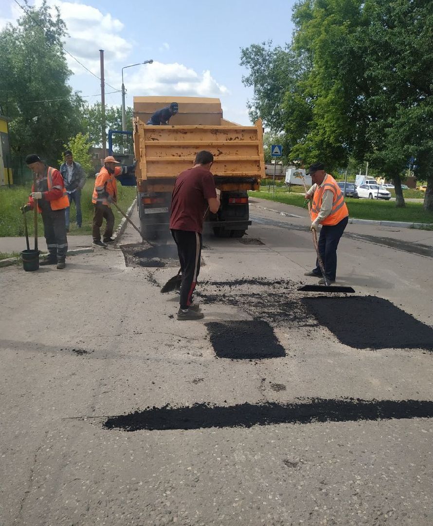 ивантеевка, вертикалки, ямочный ремонт, внутриквартальная дорога, проезд, ямы на дорогах, коммунальная служба,