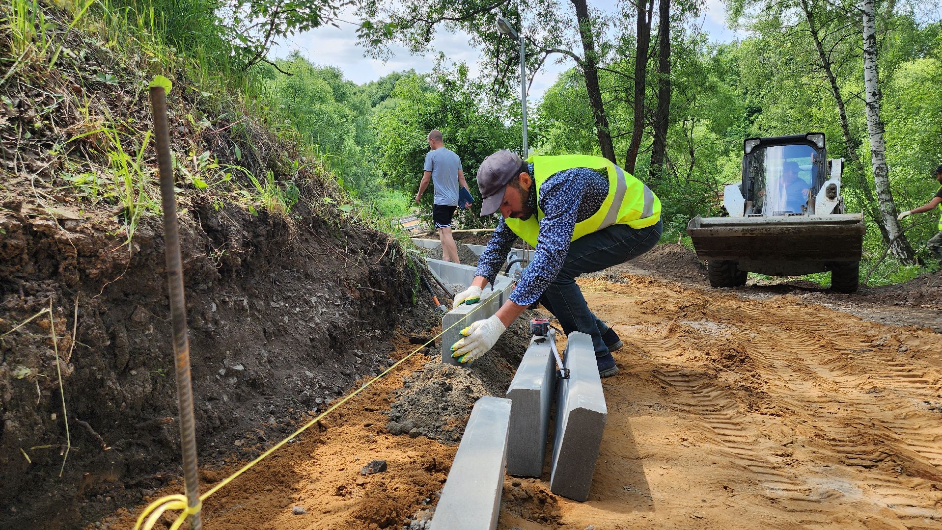 кашира, благоустройство, тротуар, пешеходная дорога, тесна, железная дорога,