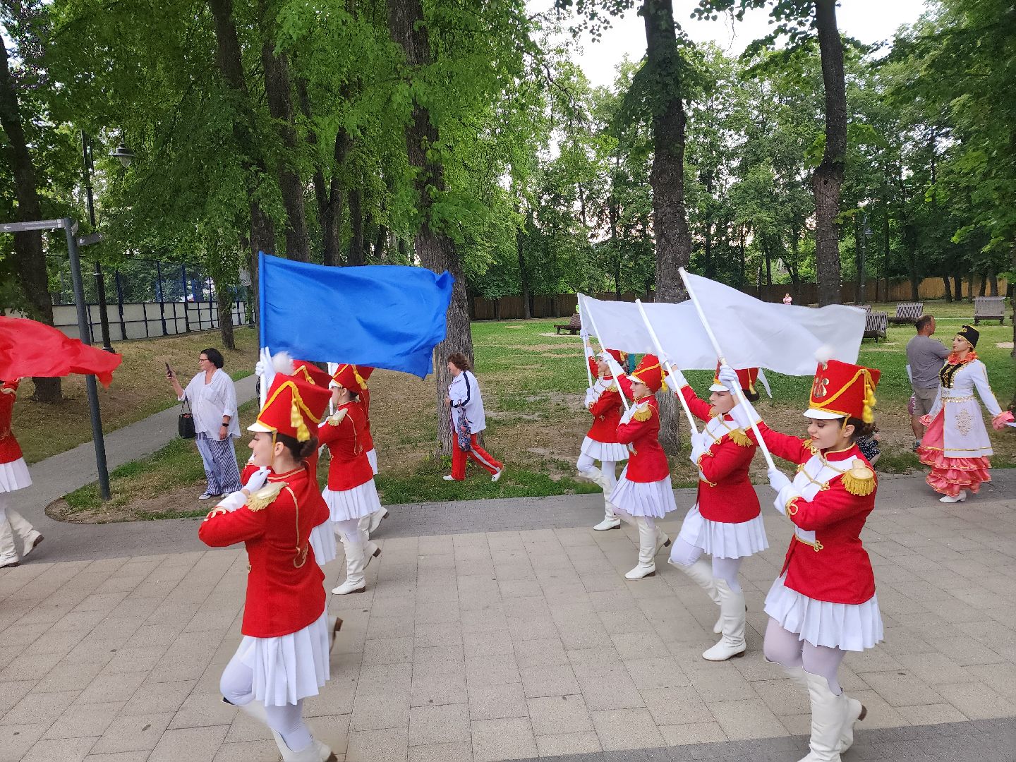 Зарайск,  День России, Парки Подмосковья,