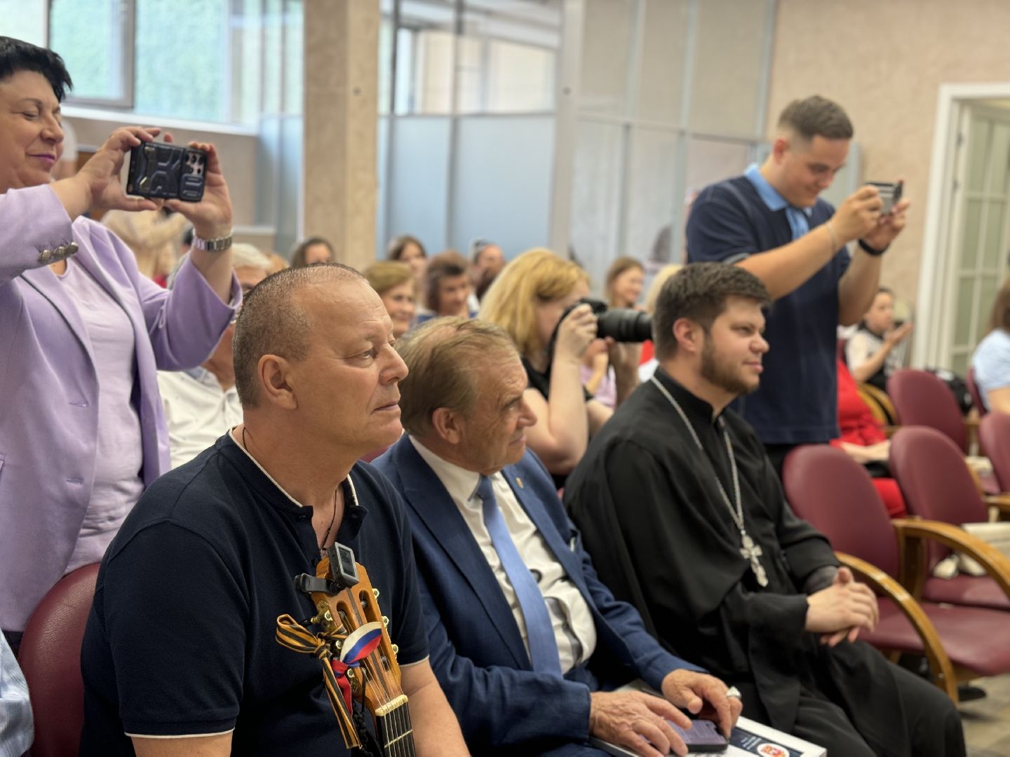 презентация книги, ленинский городской округ,  писатель алексей плотников , библиотека видного,