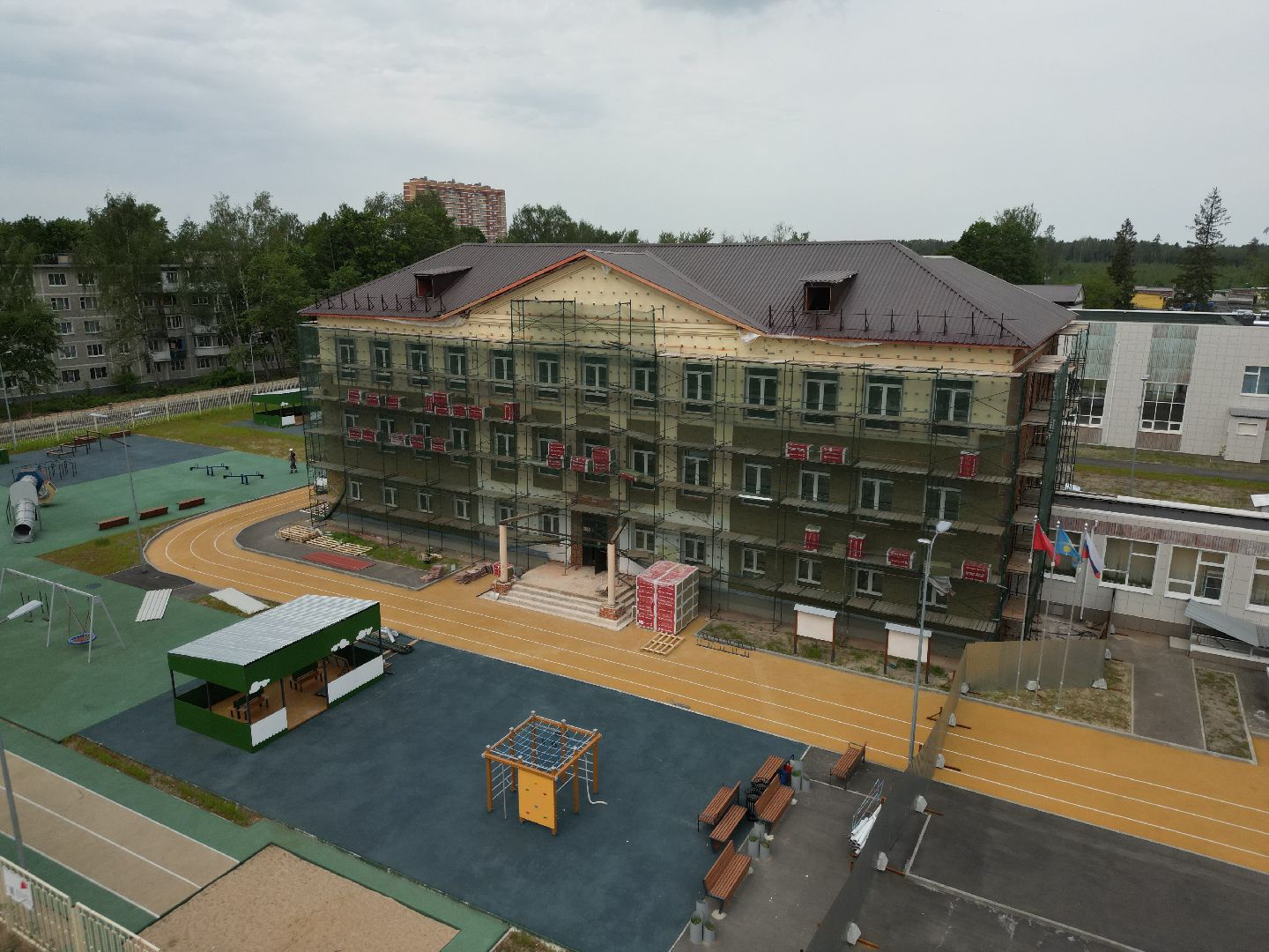 видео с коптера, школа в поварово, школа в солнечногорске,