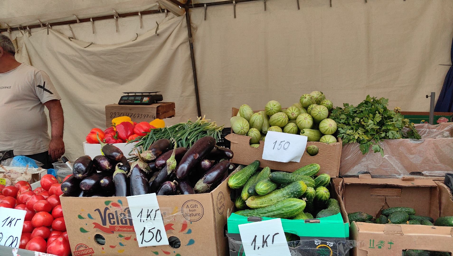 ярмарка, овощи, фрукты, текстиль,