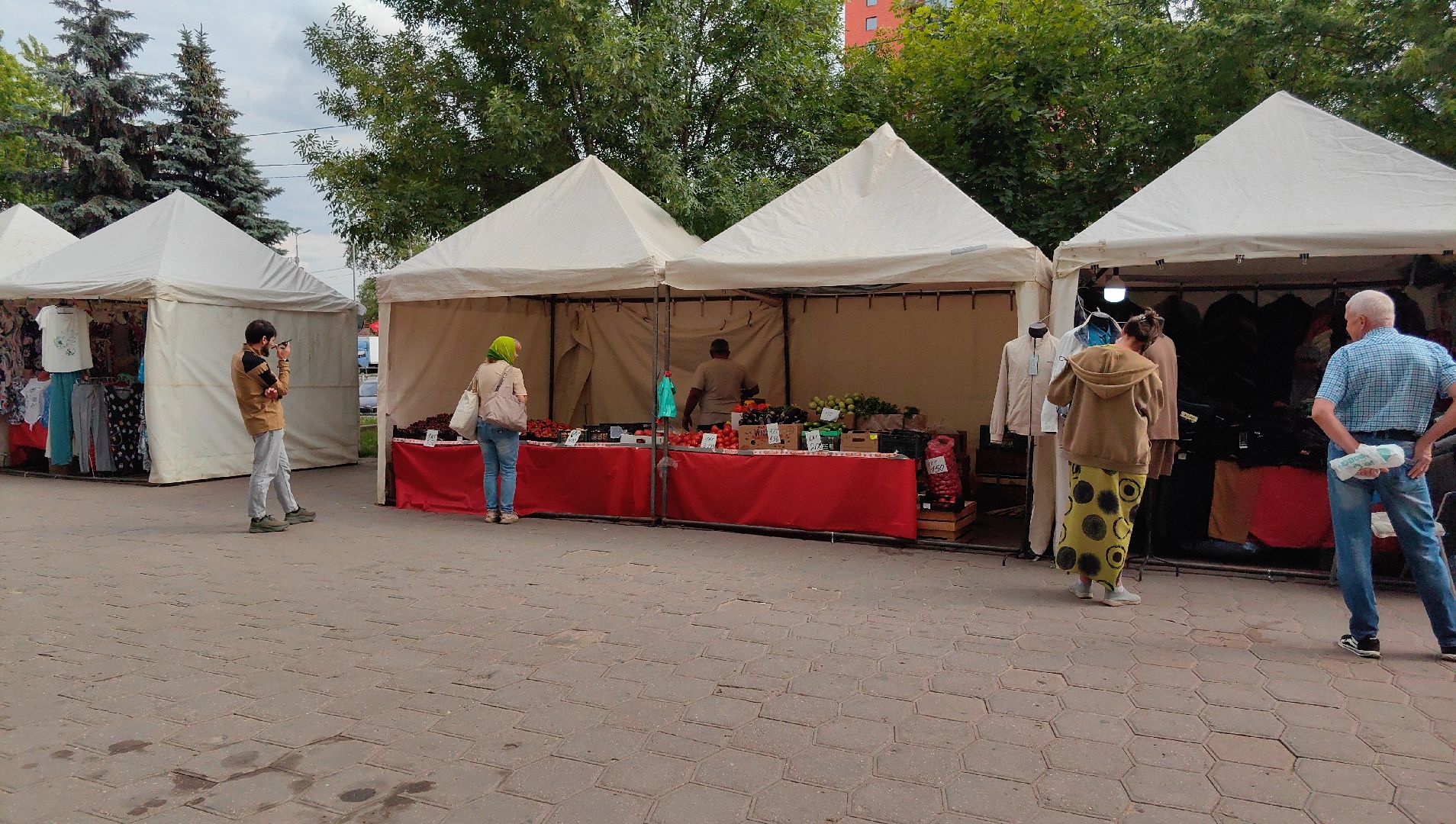 ярмарка, овощи, фрукты, текстиль,