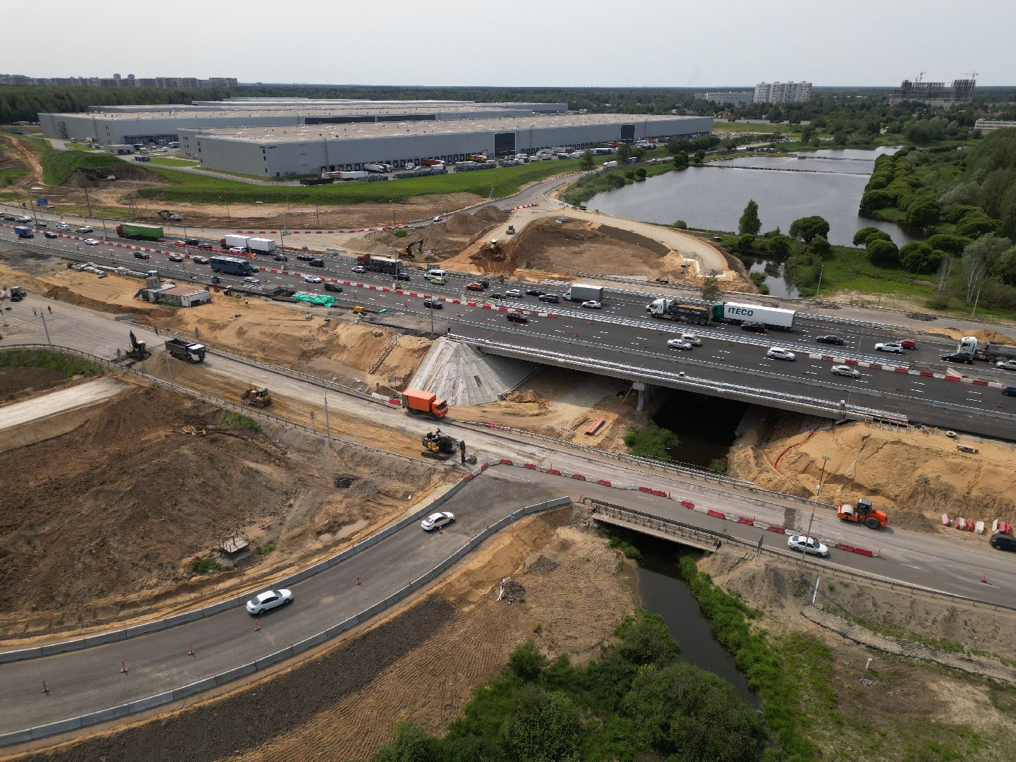 видео с коптера, мост через реку Скалба , м-8 холмогоры, дороги подмосковья,