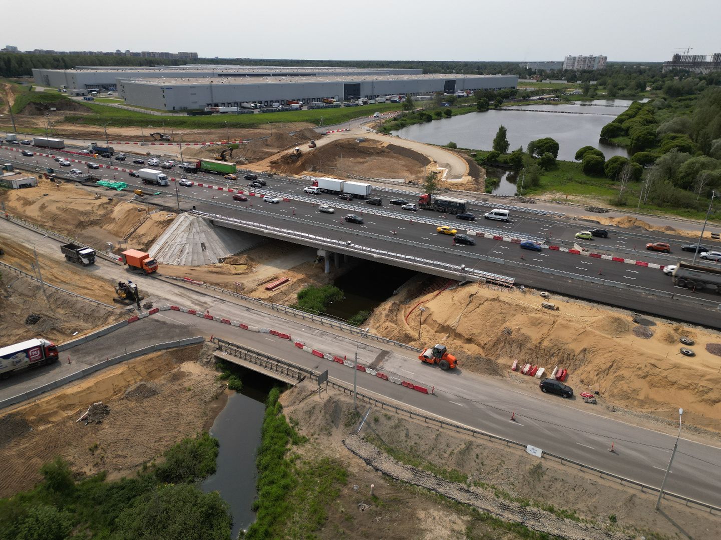 видео с коптера, мост через реку Скалба , м-8 холмогоры, дороги подмосковья,