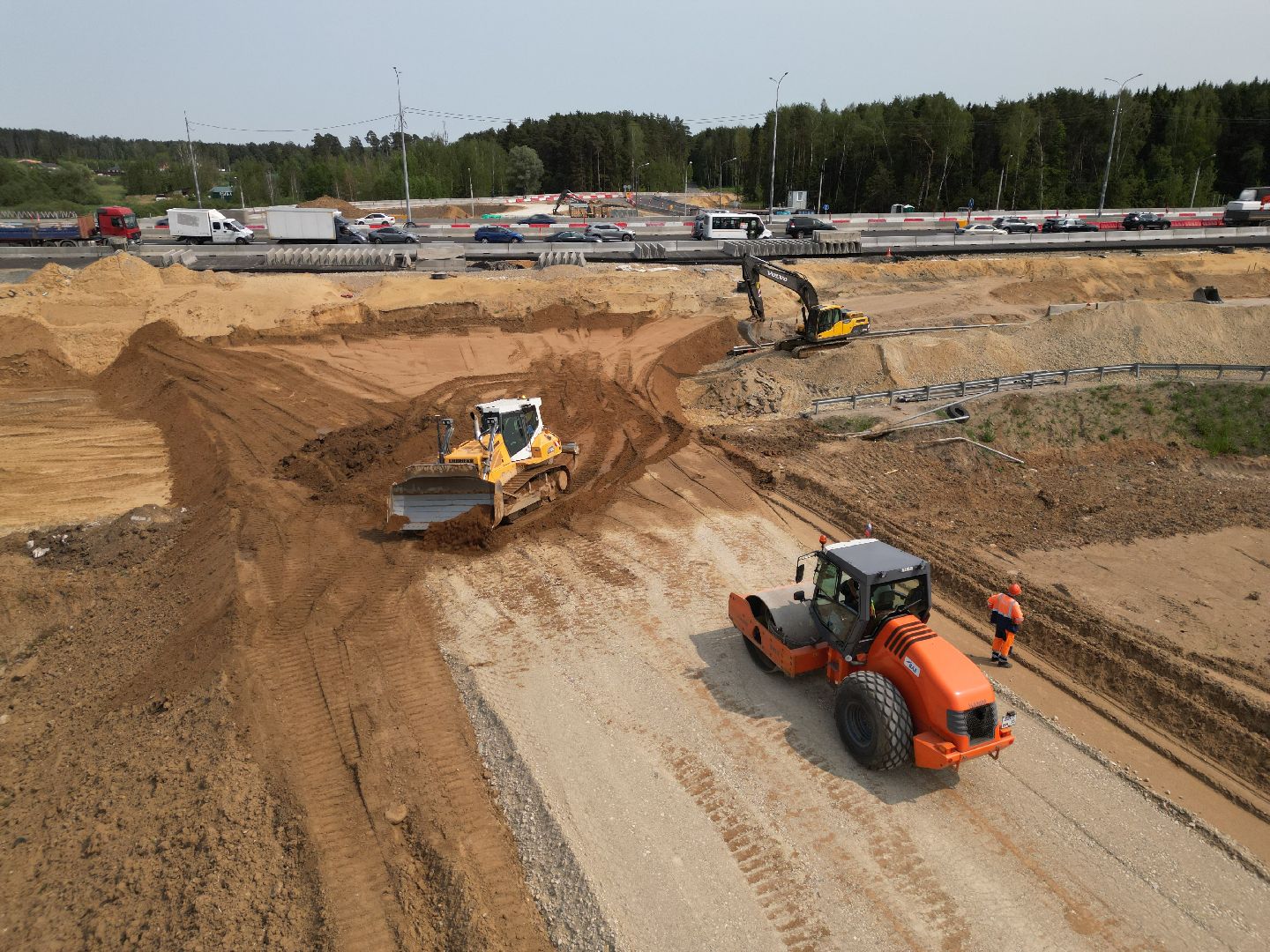 видео с коптера, мост через реку Скалба , м-8 холмогоры, дороги подмосковья,