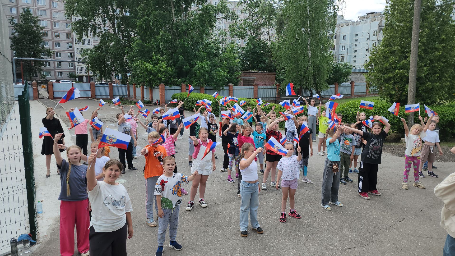 серпухов, подмосковье, день россии, флэшмоб,