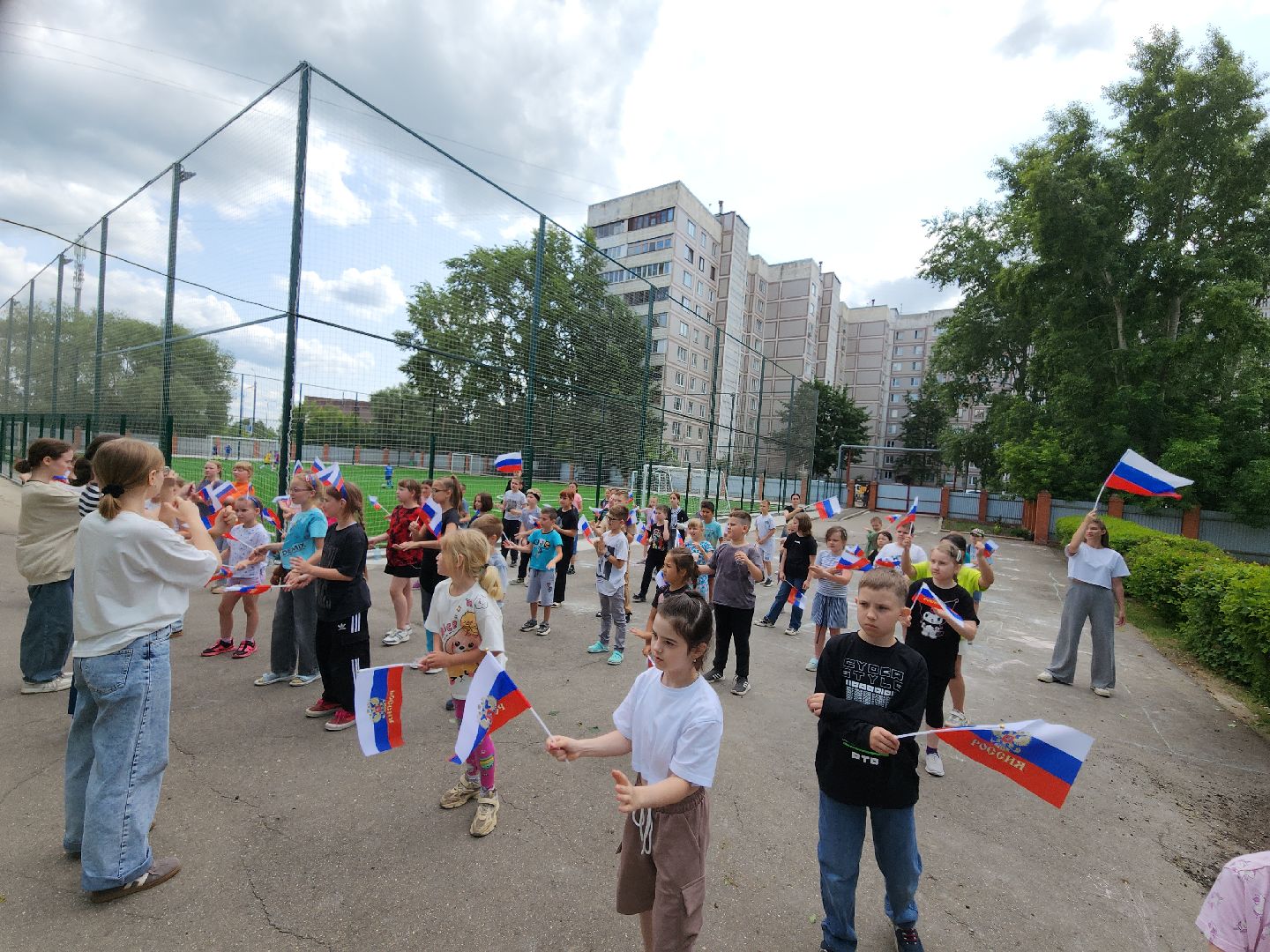 серпухов, подмосковье, день россии, флэшмоб,