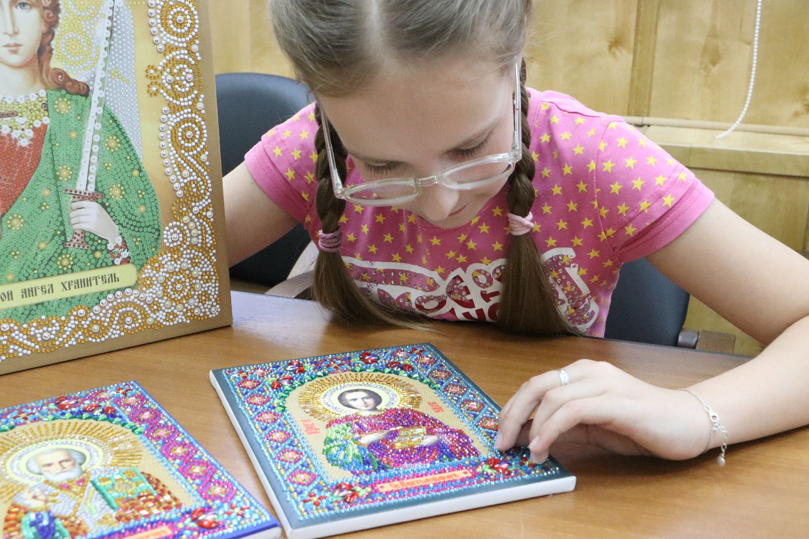 серебряные пруды, успенский, иконы на фронт,