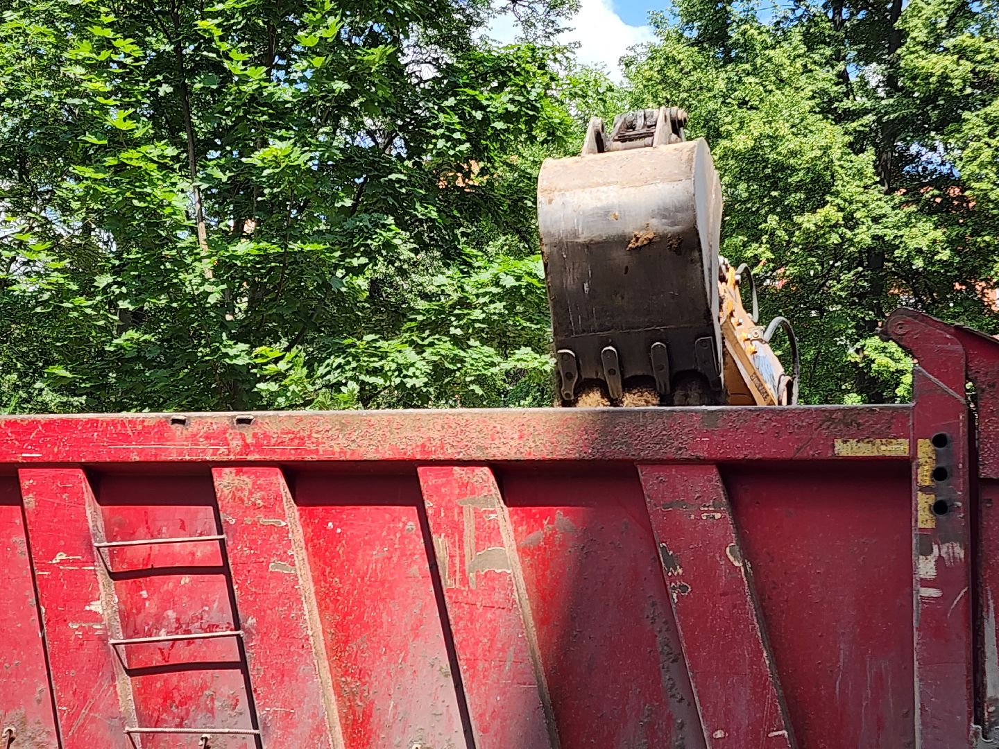 чехов, улица дружбы, комплексное благоустройство двора, парковки, автостоянки, детские и спортивные площадки, проезды, зоны отдыха, пешеходные дорожки, госпрограмма московской области, формирование комфортной городской среды,