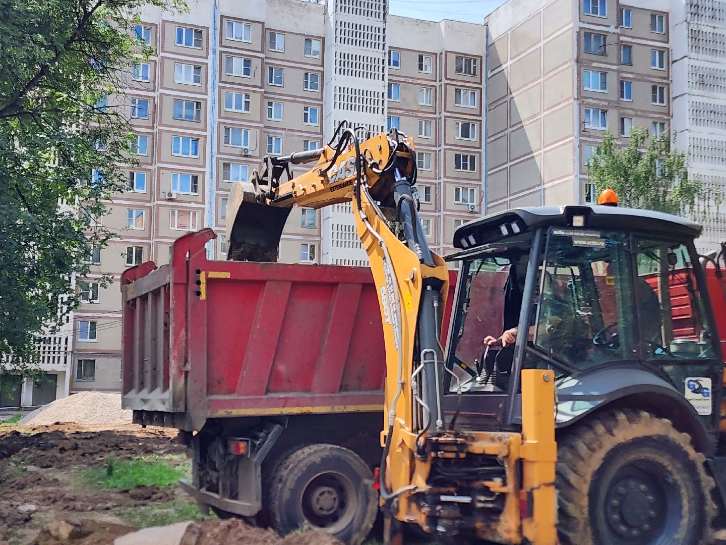 чехов, улица дружбы, комплексное благоустройство двора, парковки, автостоянки, детские и спортивные площадки, проезды, зоны отдыха, пешеходные дорожки, госпрограмма московской области, формирование комфортной городской среды,