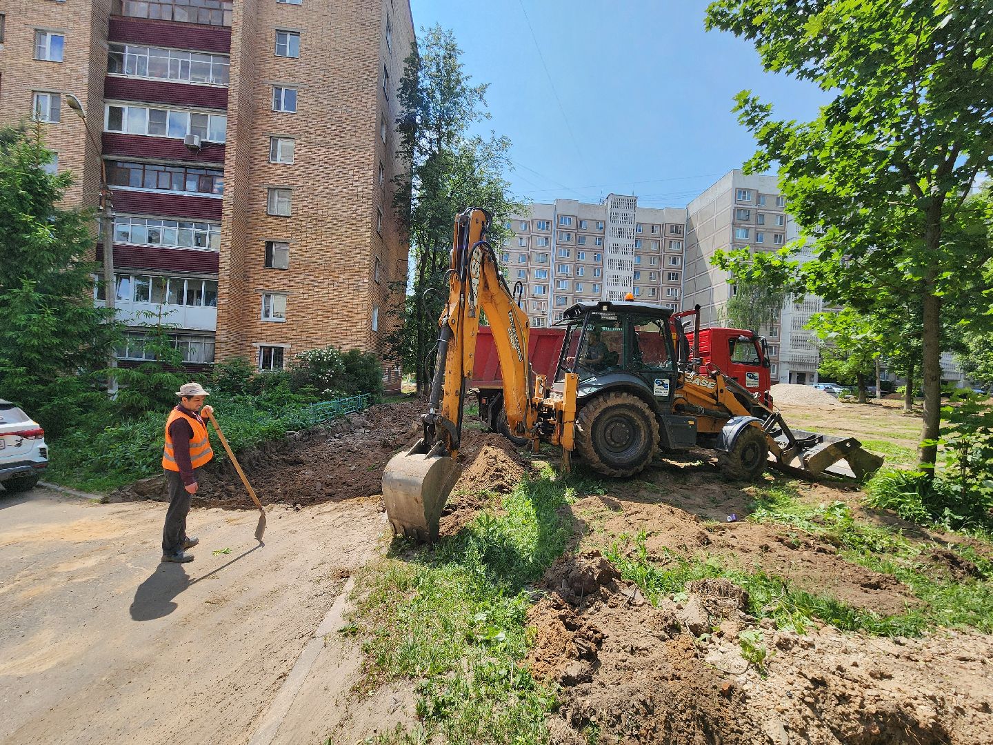 чехов, улица дружбы, комплексное благоустройство двора, парковки, автостоянки, детские и спортивные площадки, проезды, зоны отдыха, пешеходные дорожки, госпрограмма московской области, формирование комфортной городской среды,