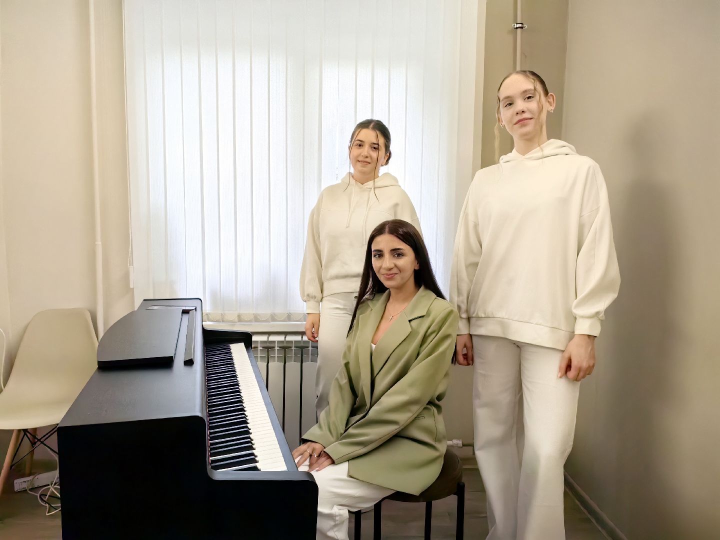 клип, день россии, коллектив, группа, акция,