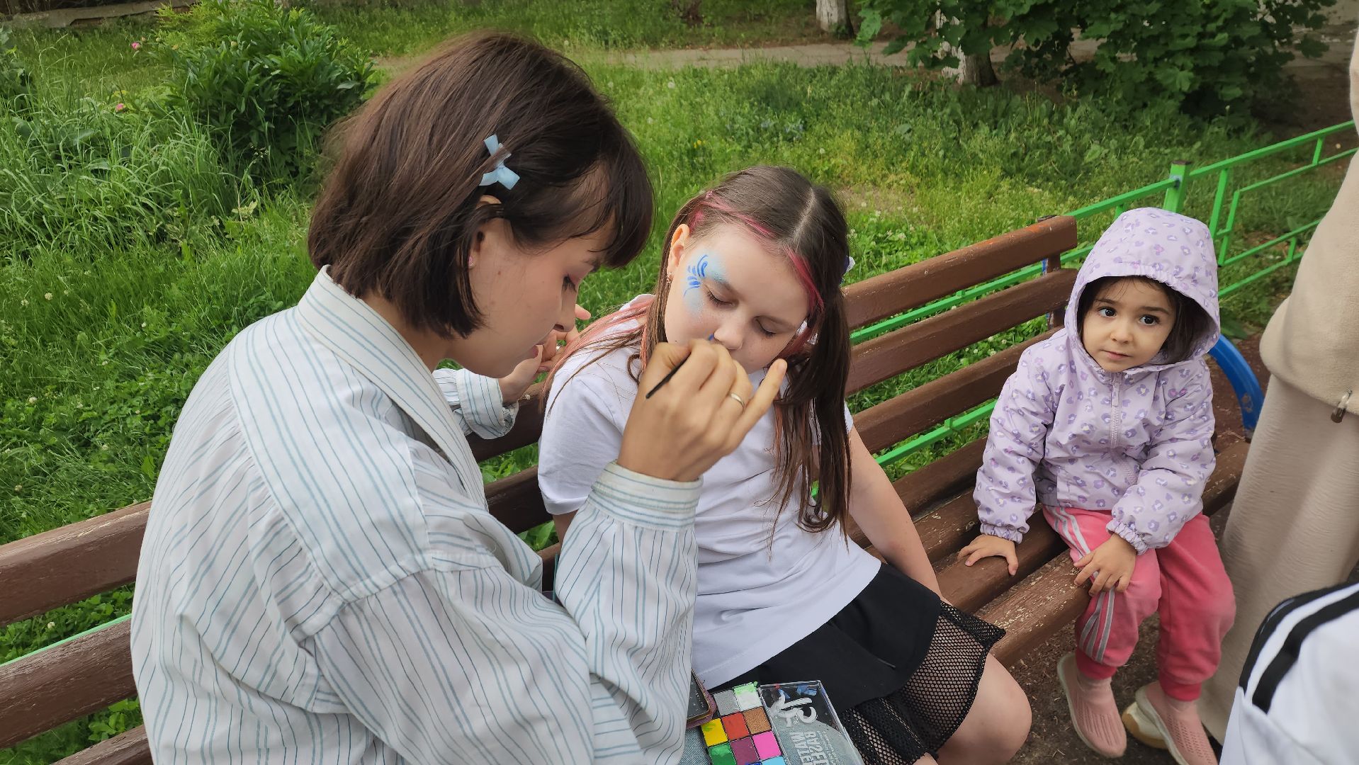 софрино, пушкинский округ, день россии, флешмоб, аквагрим, дети, родители, танцы, песни, флаг россии, патриотизм,