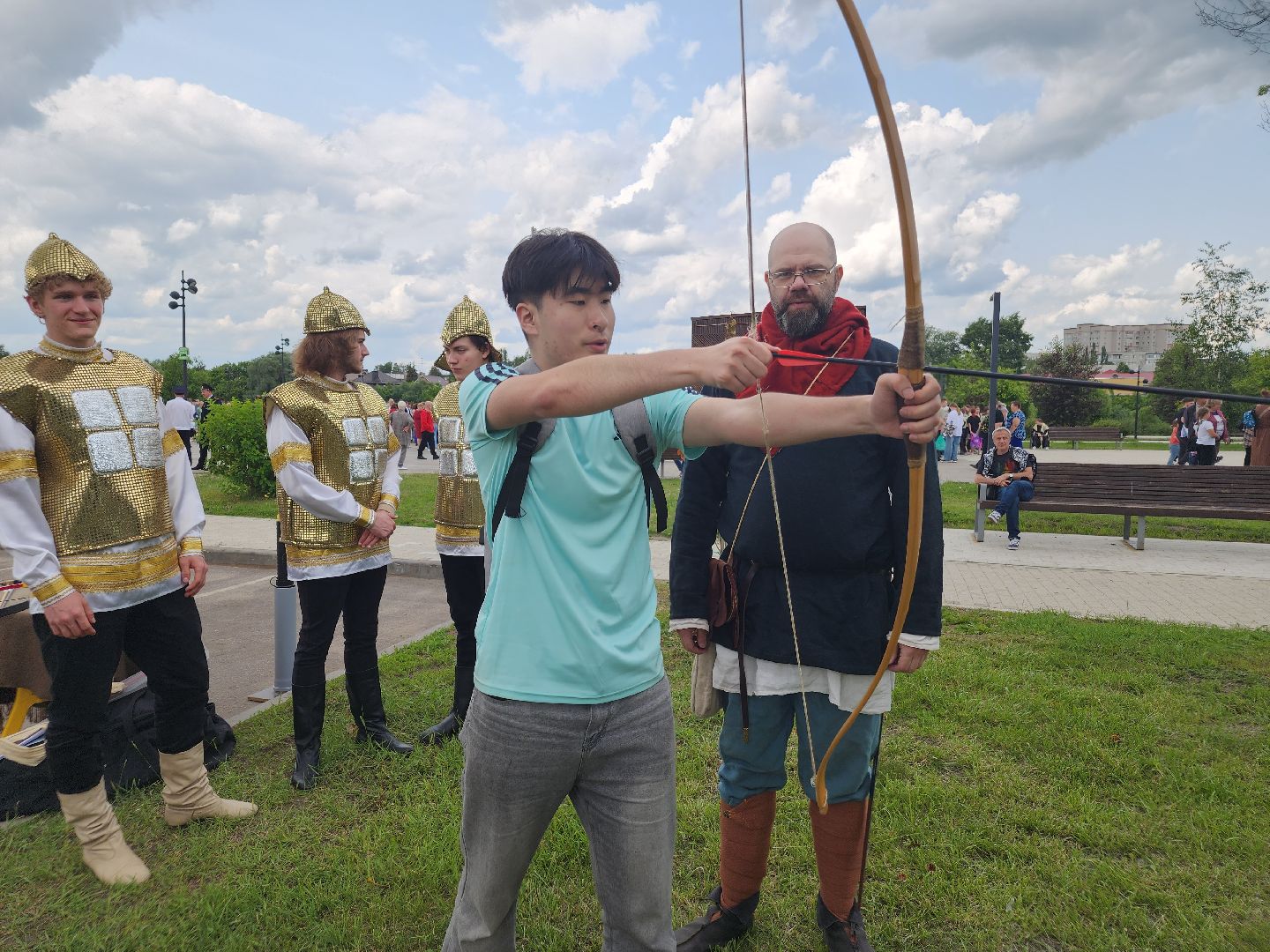 день россии 2025, орехово-зуево, стрельба из лука, парки подмосковья,