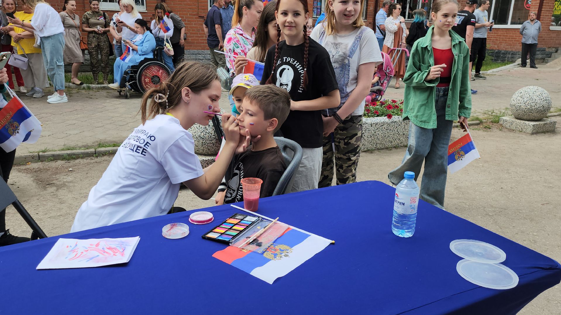 серпухов, мурал, день россии,