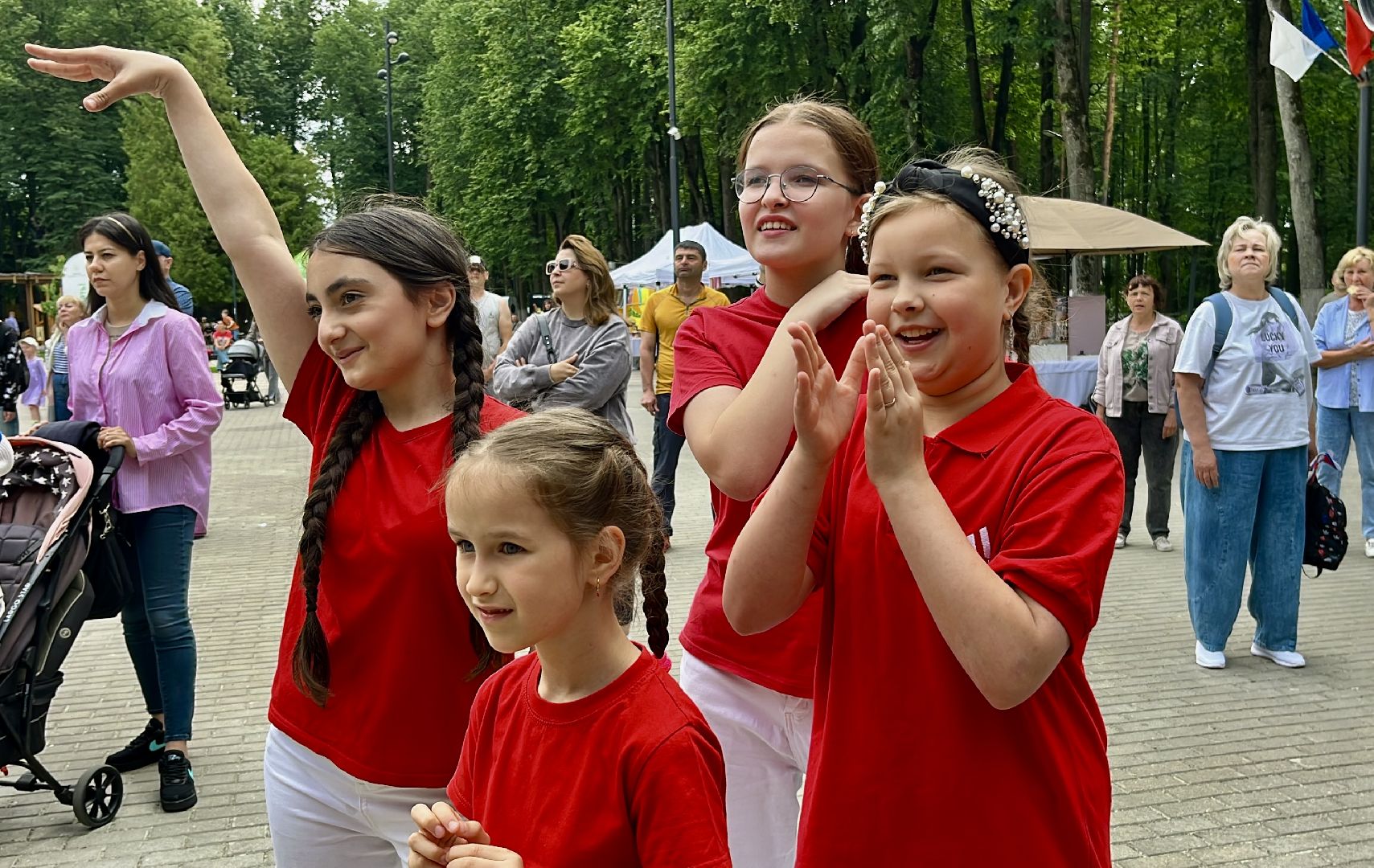 наро-фоминск , центральный парк наро-фоминска, день России, Россия -это мы ,