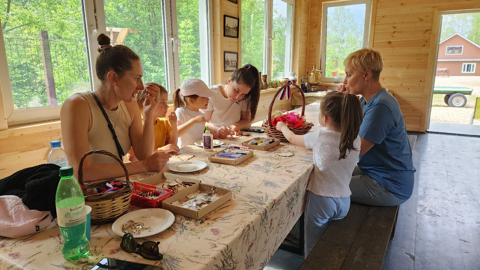 день россии, мастер-класс, экопарк, дети, триколор, флаг россии, вертикалки,