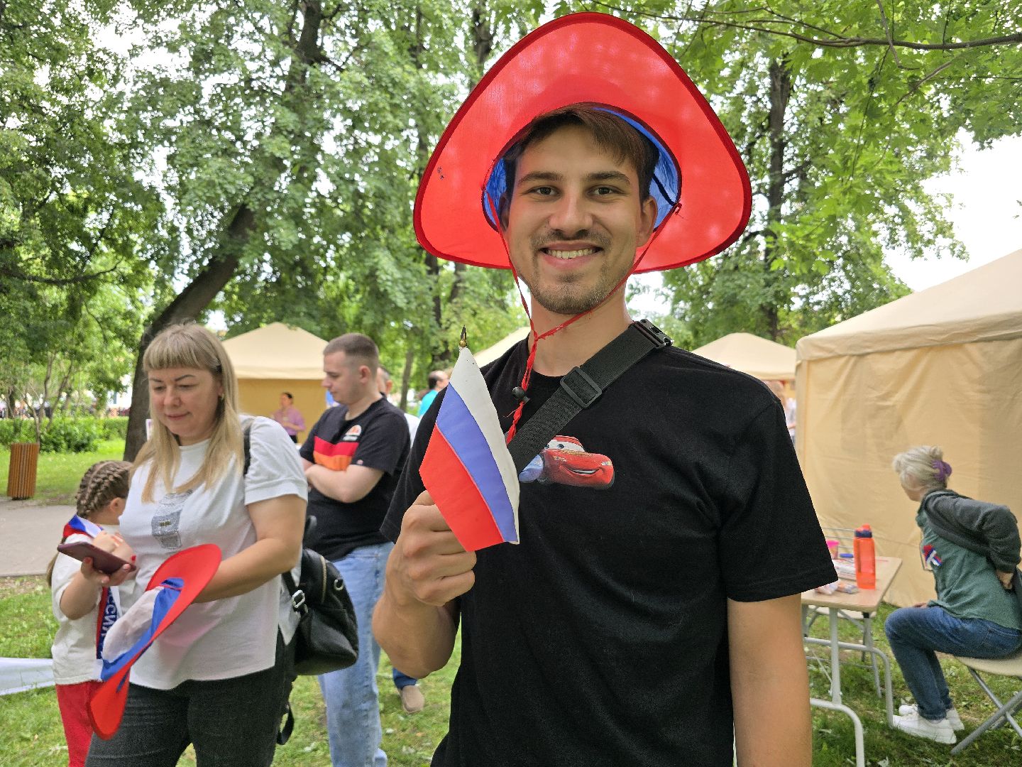 Коломна, день россии, лето в парках,