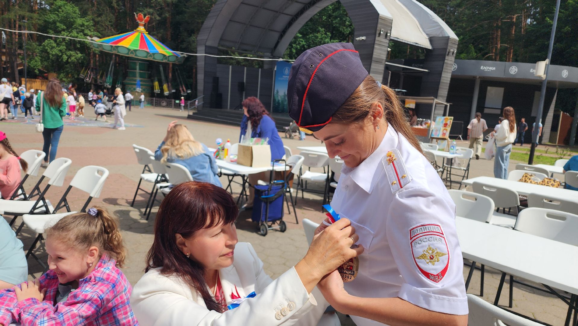 домодедово, россия, культура, общество, парк елочки, день россии, триколор, праздник,