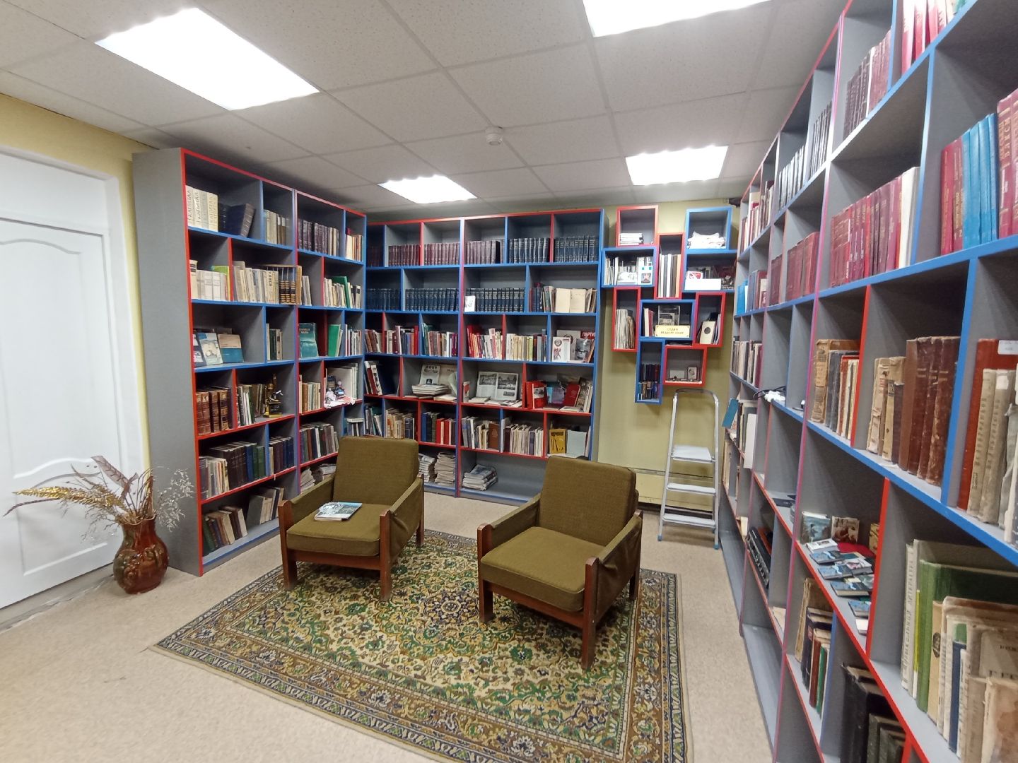 библиотека, ретро-фонд, редкие экспонаты, ценные книги, Дубна