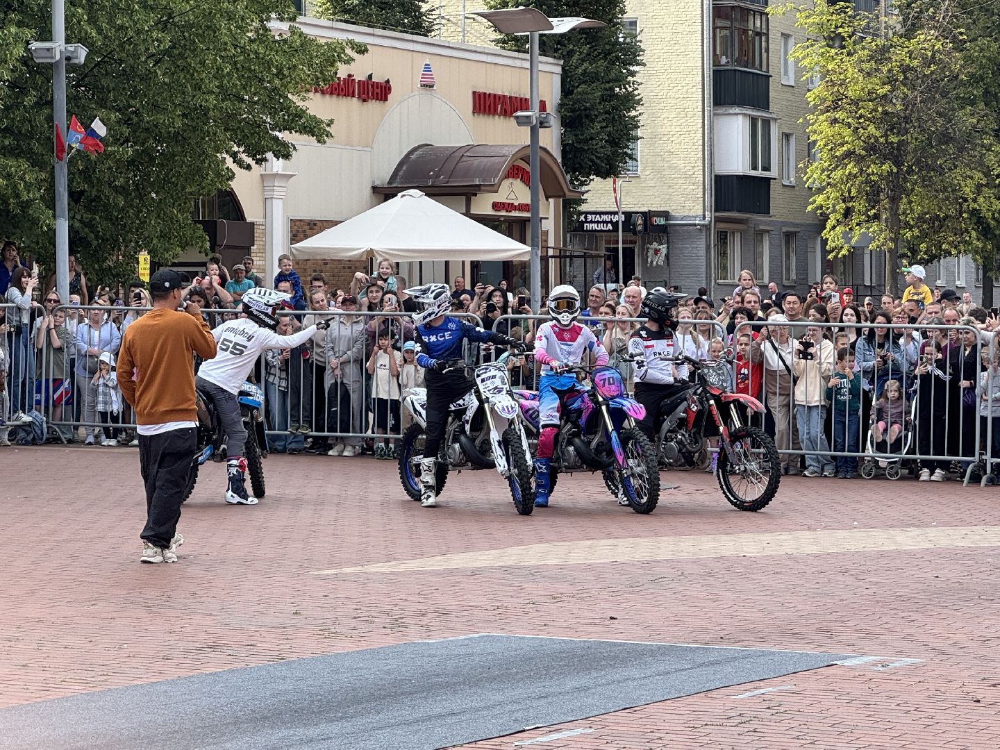 мотофристайл-шоу, балашиха, FMX13,