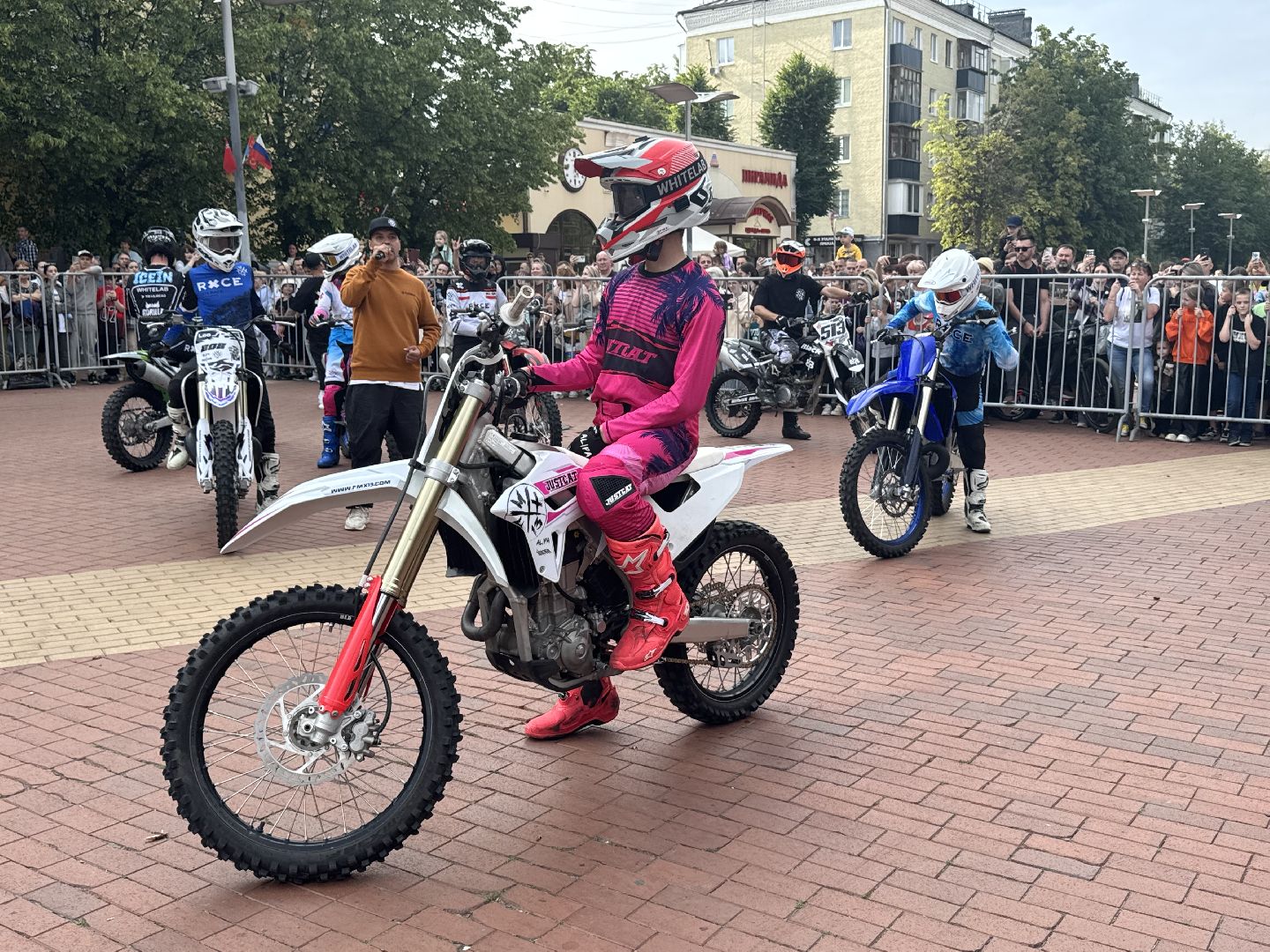 мотофристайл-шоу, балашиха, FMX13,