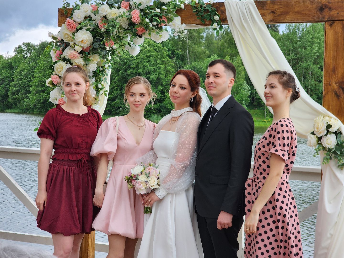 свадьба в парке, молодожены, регистрация брака в парке, свадьба в подмосковье, усадьба гребнево,