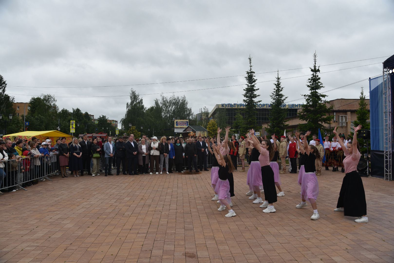 лотошино, день округа, день россии, праздник, концерт,