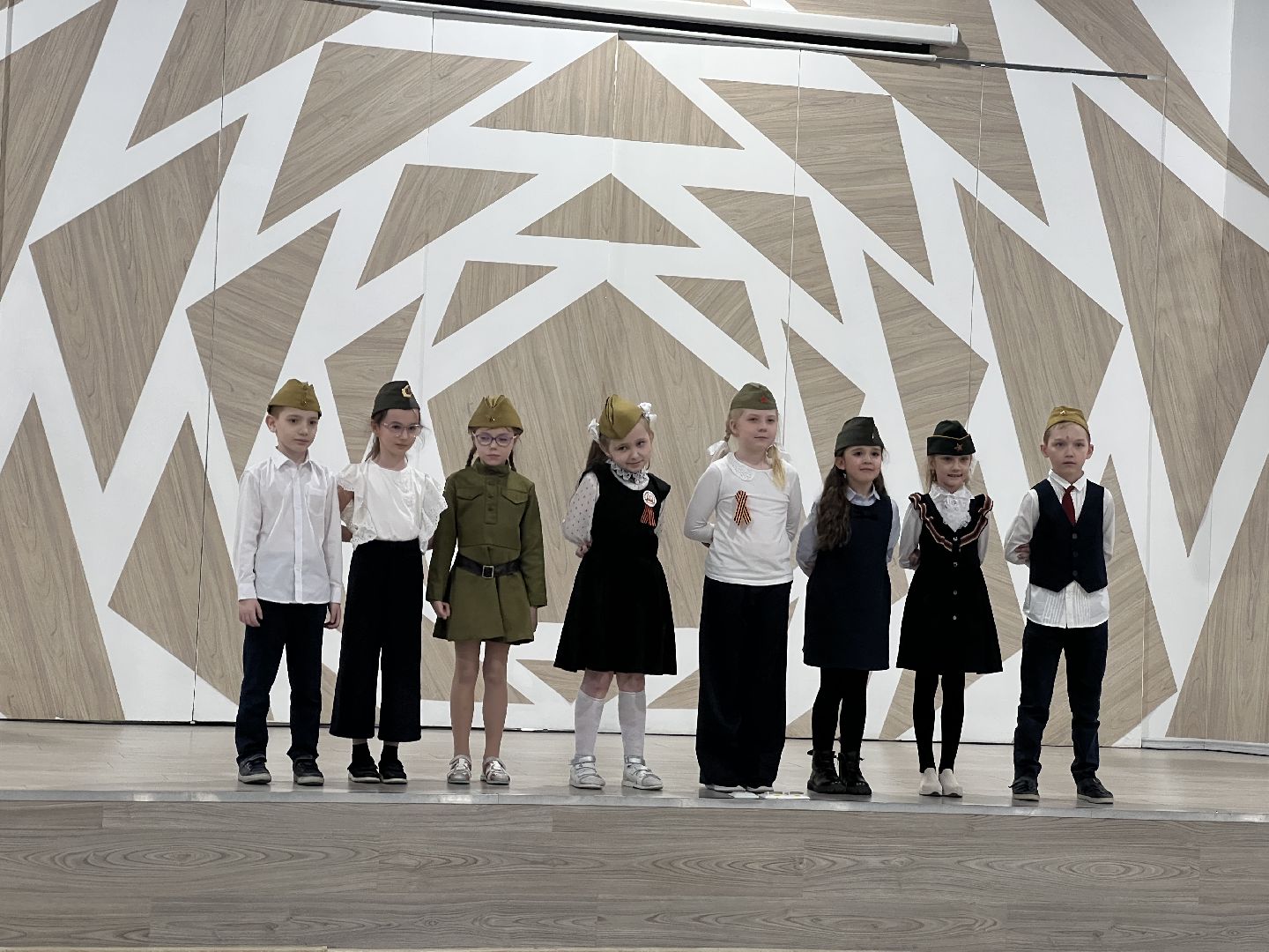 Химки, музейно-выставочный комплекс «Артишок», школьный музей, школа, патриотизм, День Победы, ветеран, образование