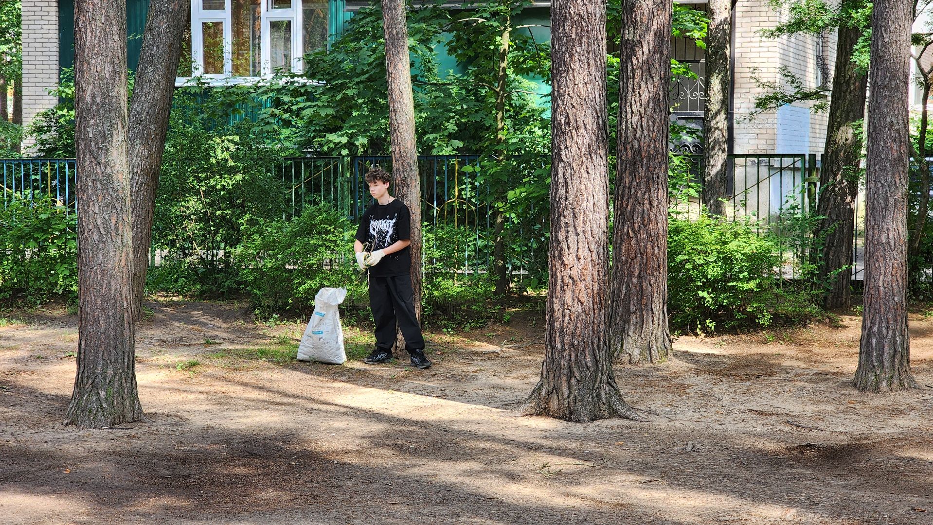 протвино, трудовые бригады подростков, благоустройство в детсаду,