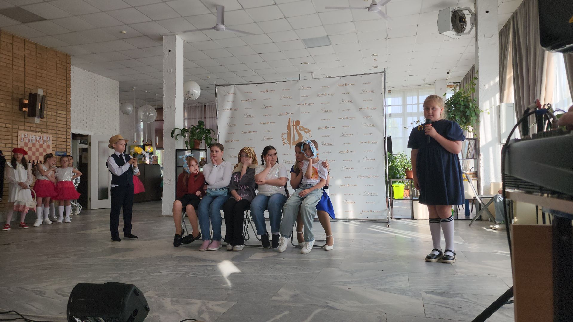 Черноголовка, юный голос черноголовки, Концерт,