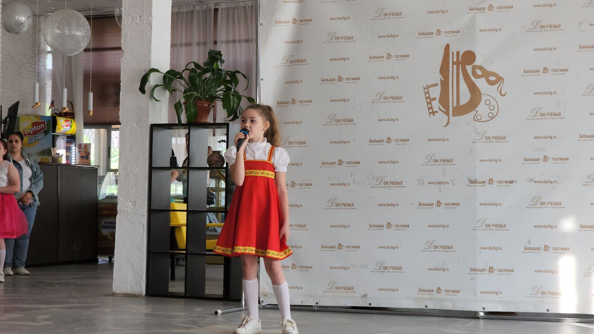 Черноголовка, юный голос черноголовки, Концерт,