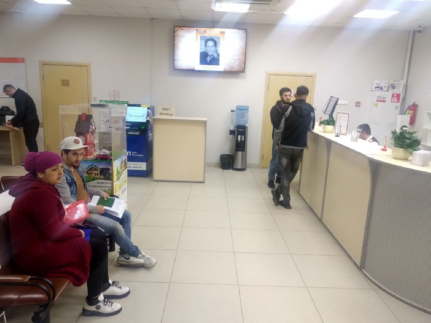 МФЦ Дмитровский, День Победы