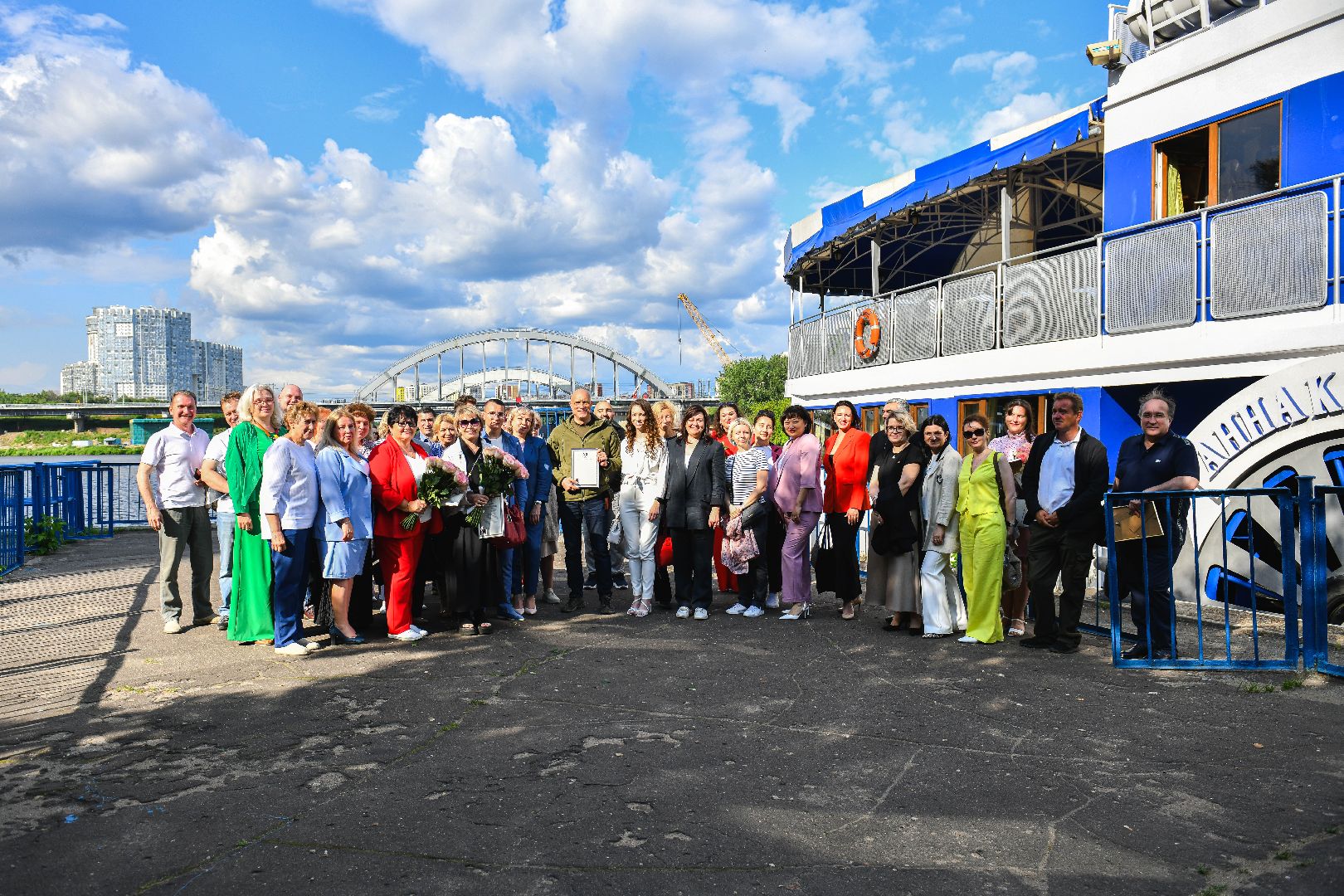 теплоход, медработник, праздник,