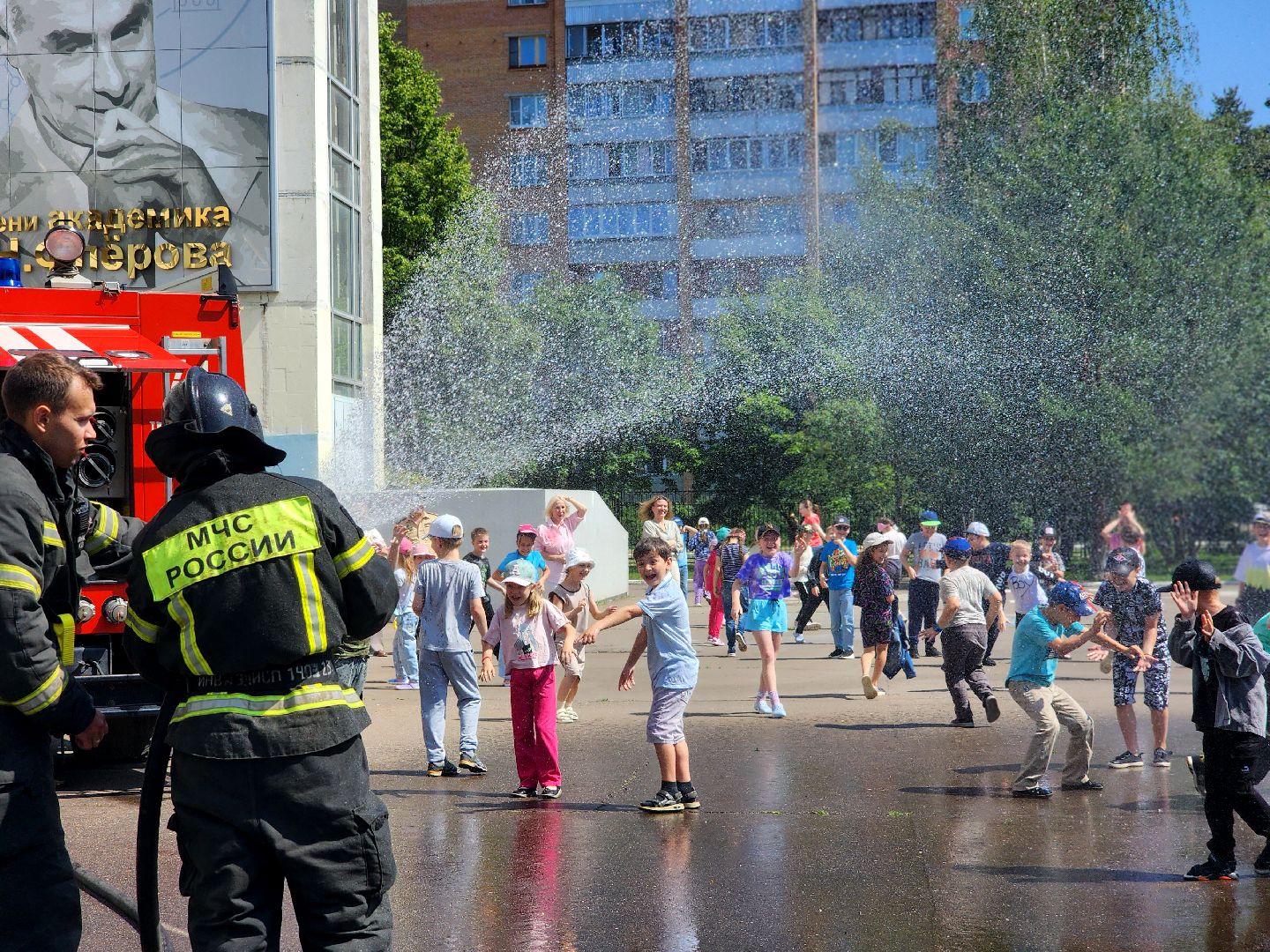 дубна, лицей 6, мчс россии, летний лагерь при школе,