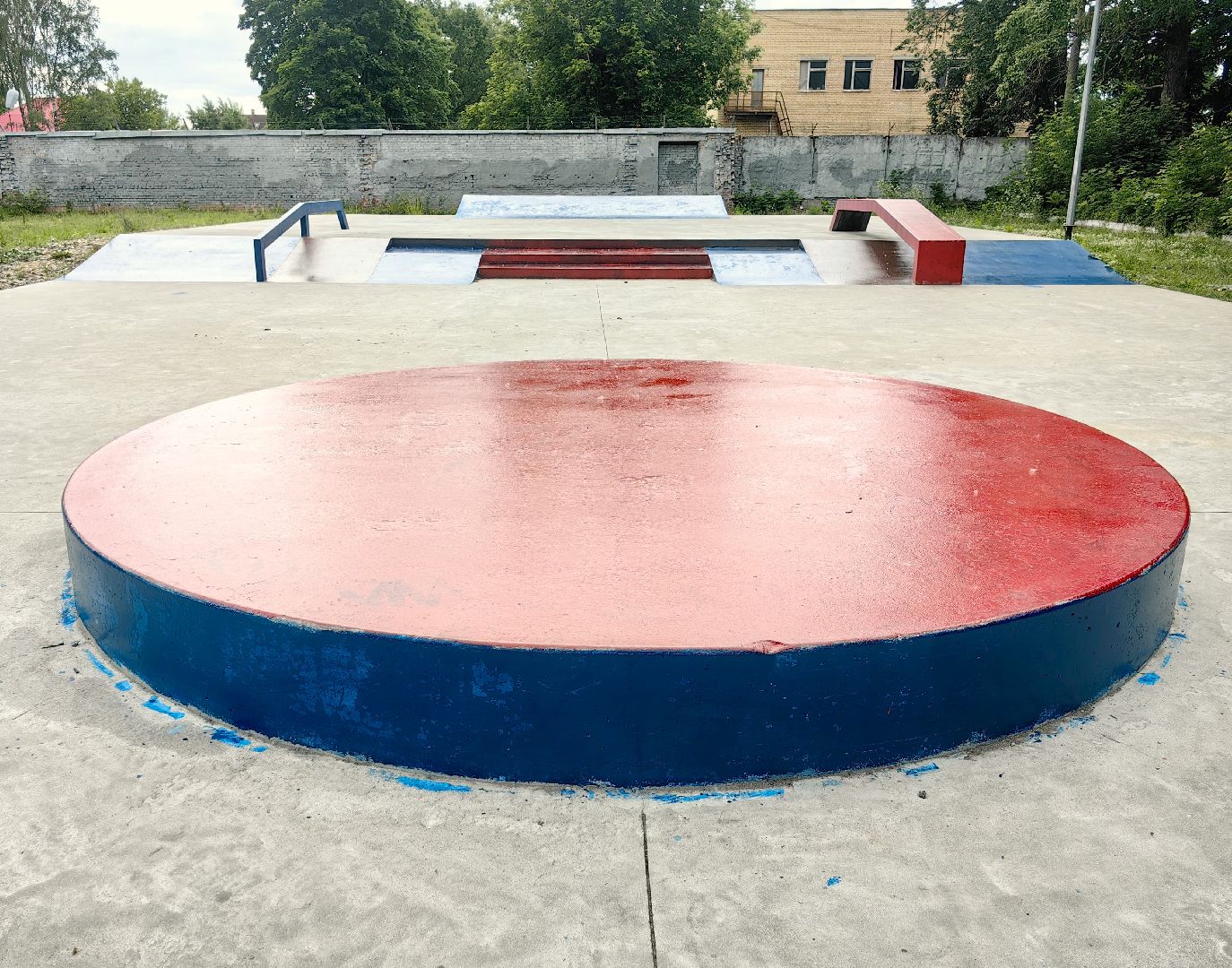 скейт-парк, площадка, лавочки, трибуна,