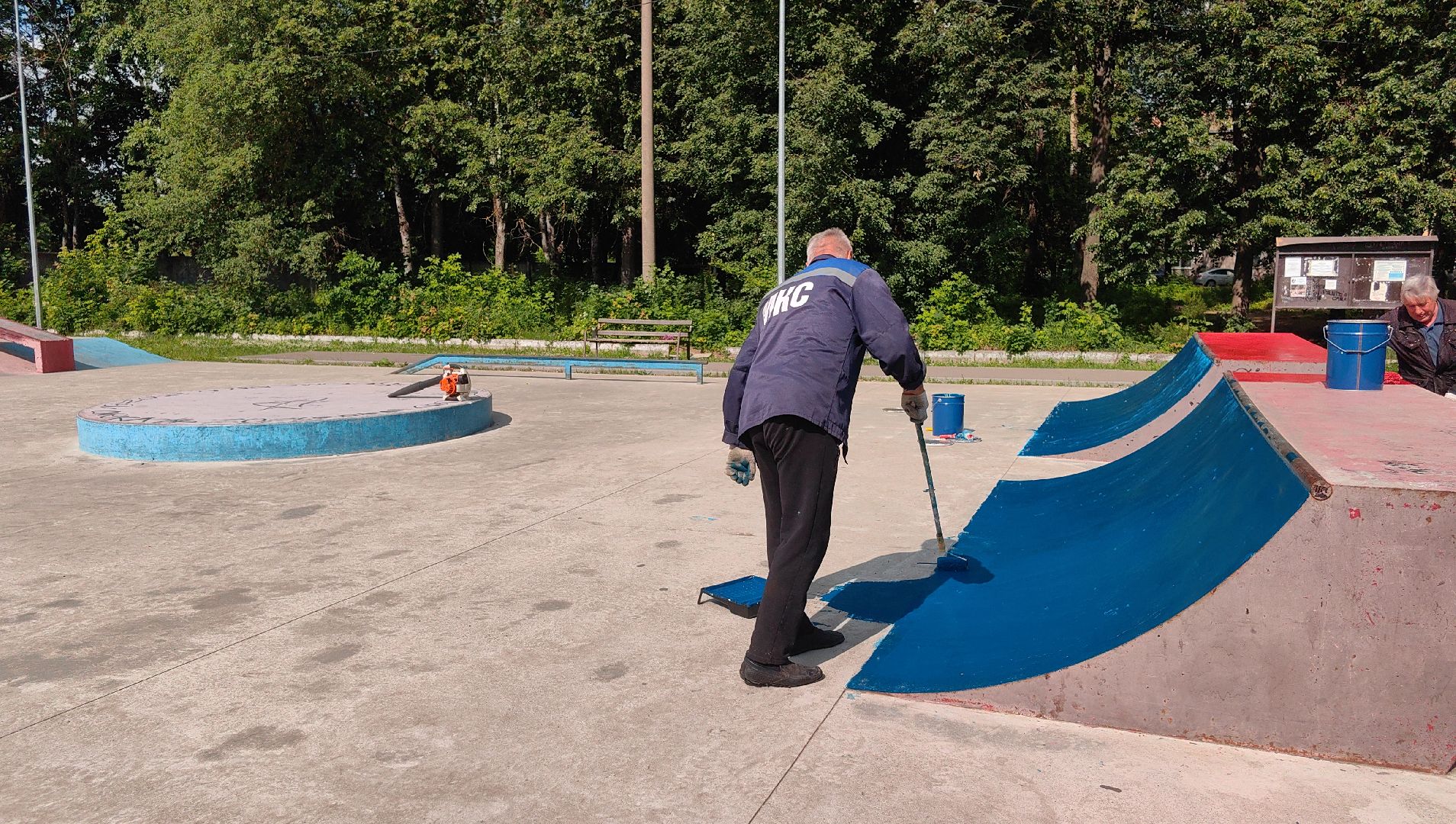 скейт-парк, площадка, лавочки, трибуна,