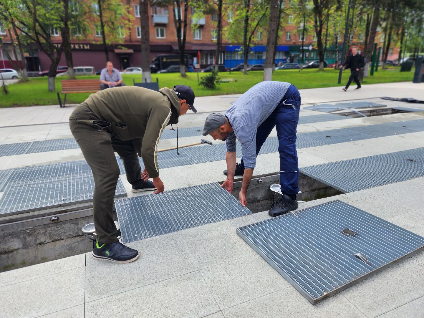 фонтаны, уборка города, фрязино, площадь победы,