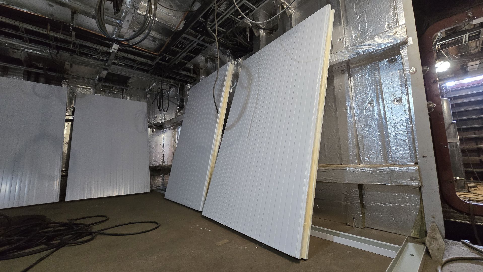 Коломна,  порт коломна, теплоход, плавучий госпиталь,