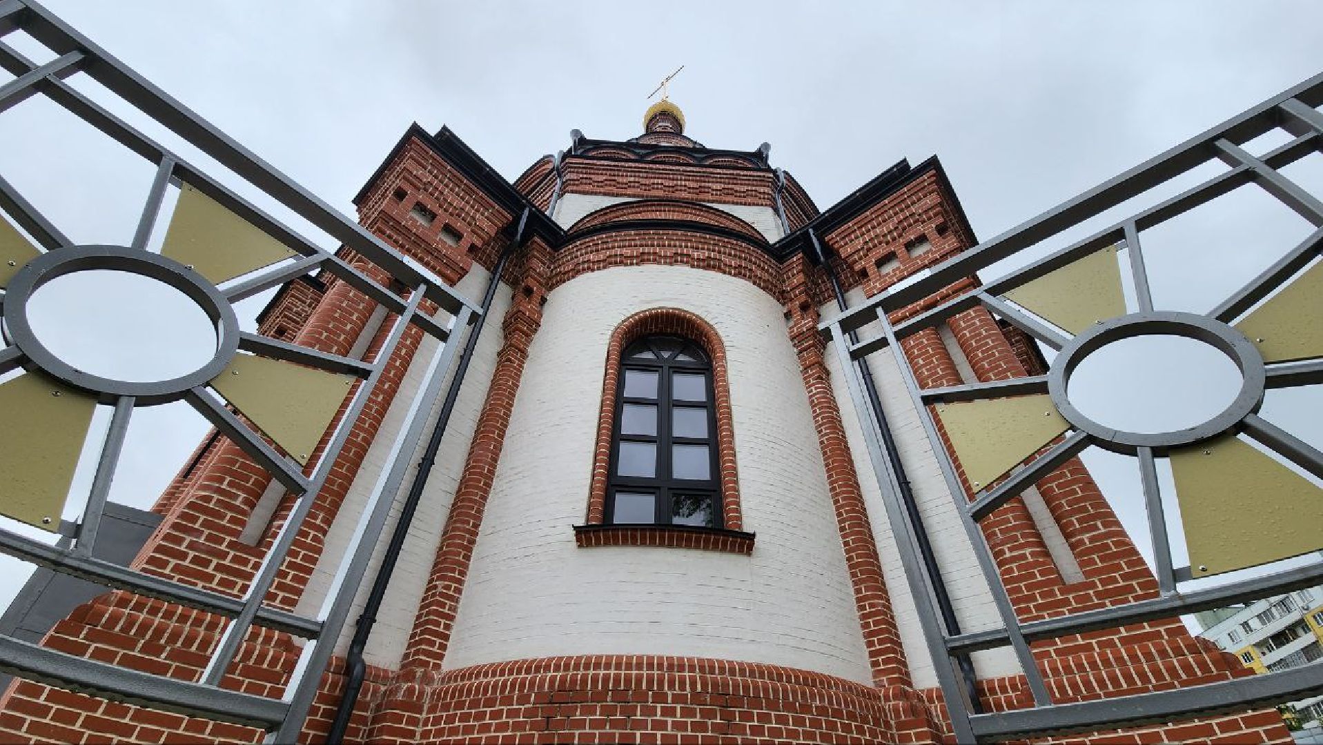 Дмитров, Храм Георгия Победоносца, Артель Валерия Гришанова, Дмитровское благочиние,