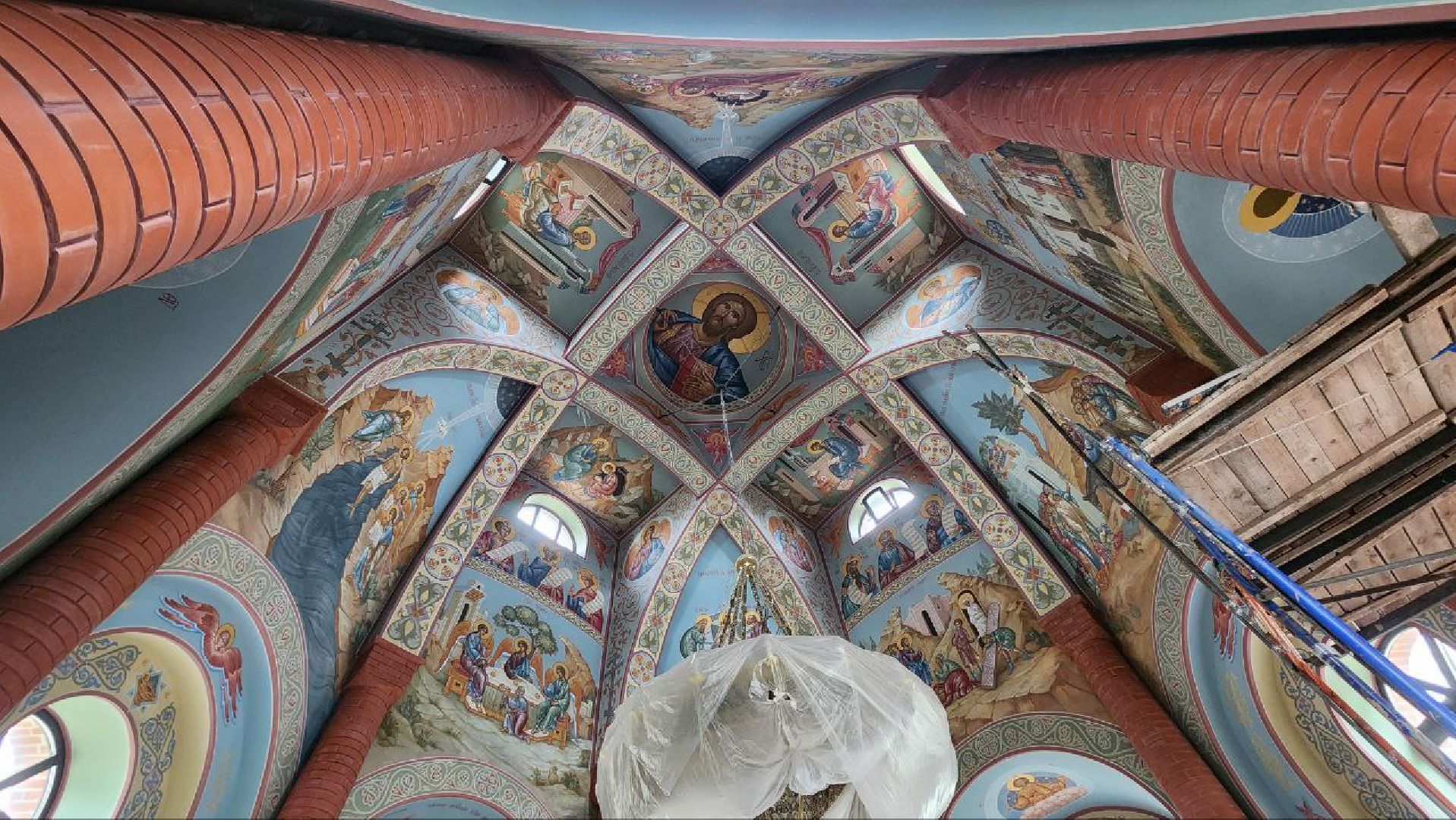 Дмитров, Храм Георгия Победоносца, Артель Валерия Гришанова, Дмитровское благочиние,