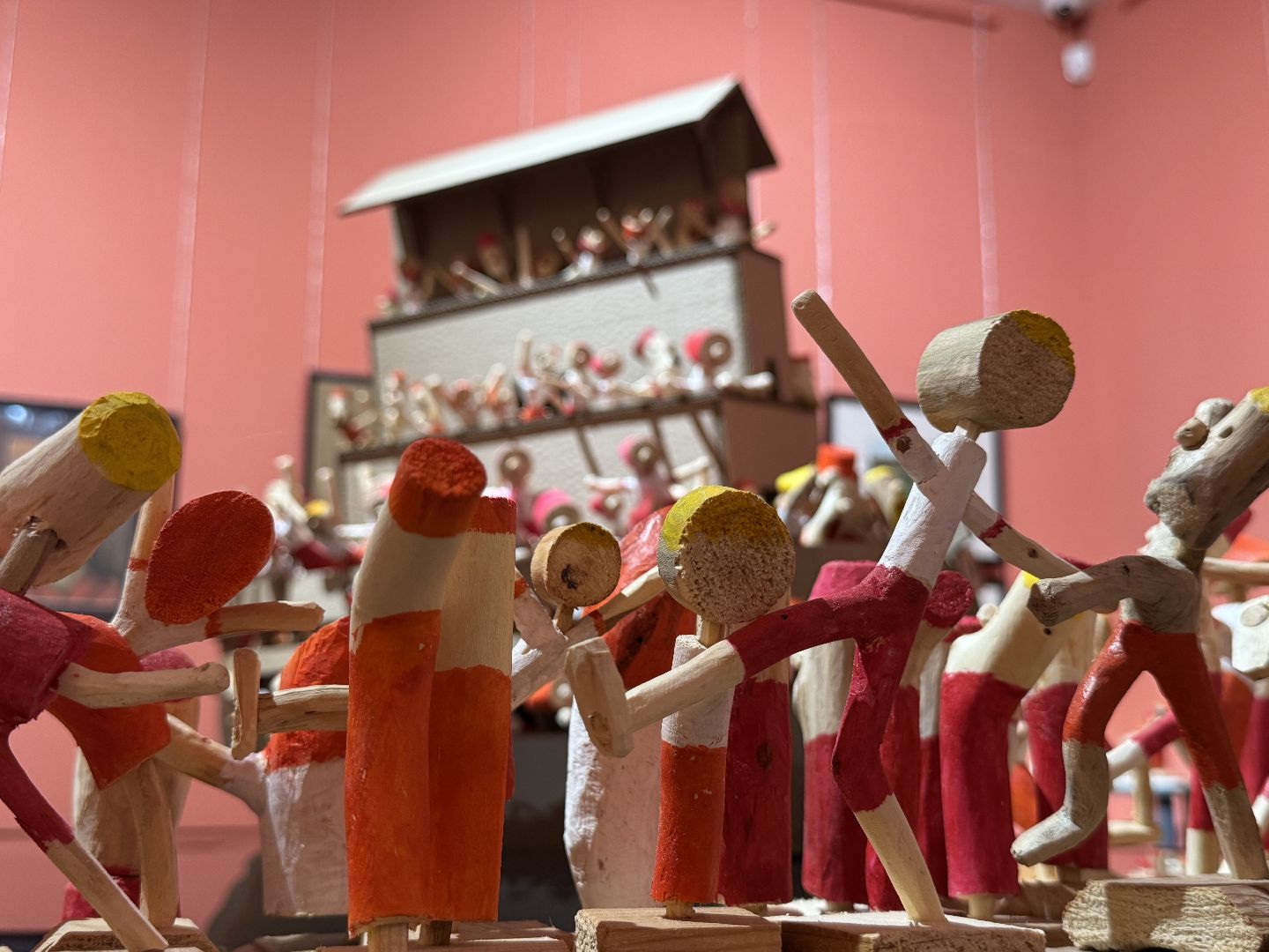 балашиха, мир наивного искусства, балашихинский историко-краеведческий музей,