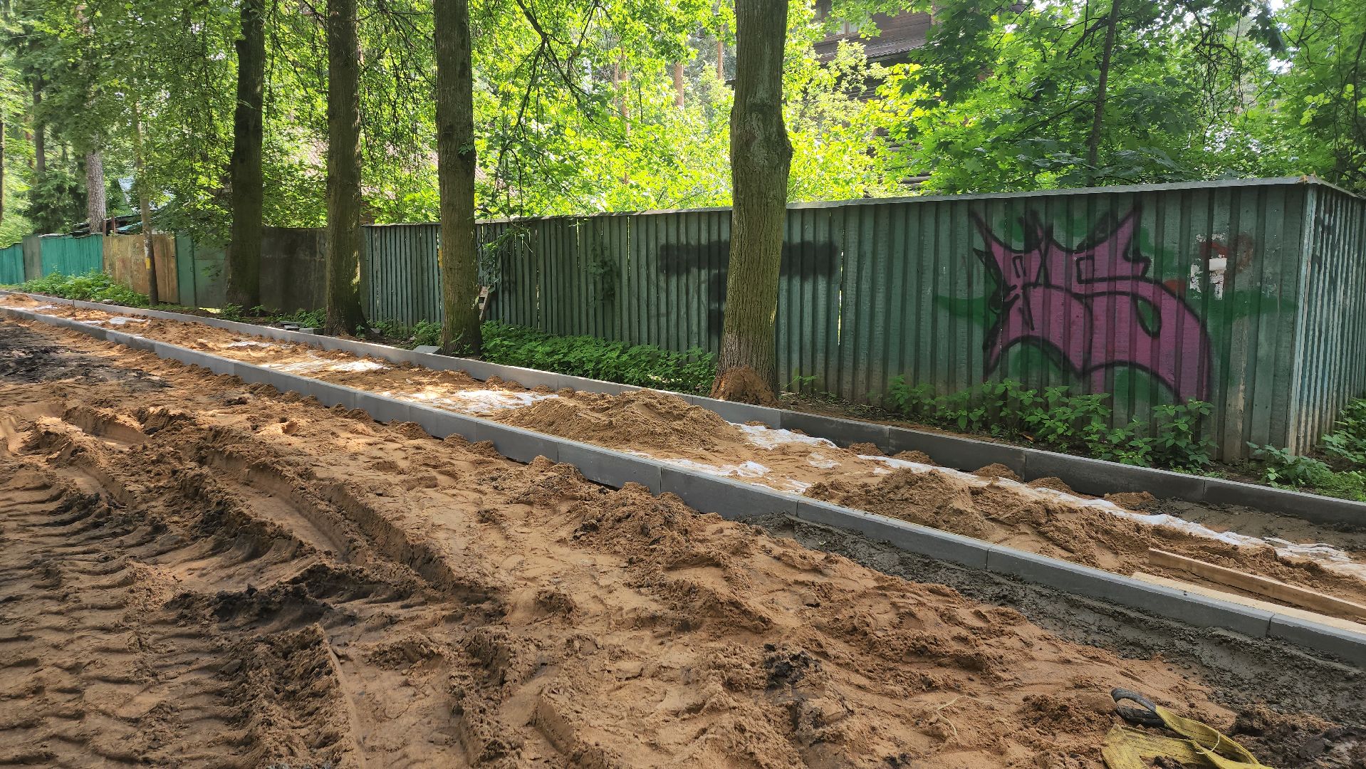 пушкино, вертикалки, благоустройство, пешеходная дорожка, пешком в подмосковье,асфальтовое покрытие, бортовой камень, тротуар,