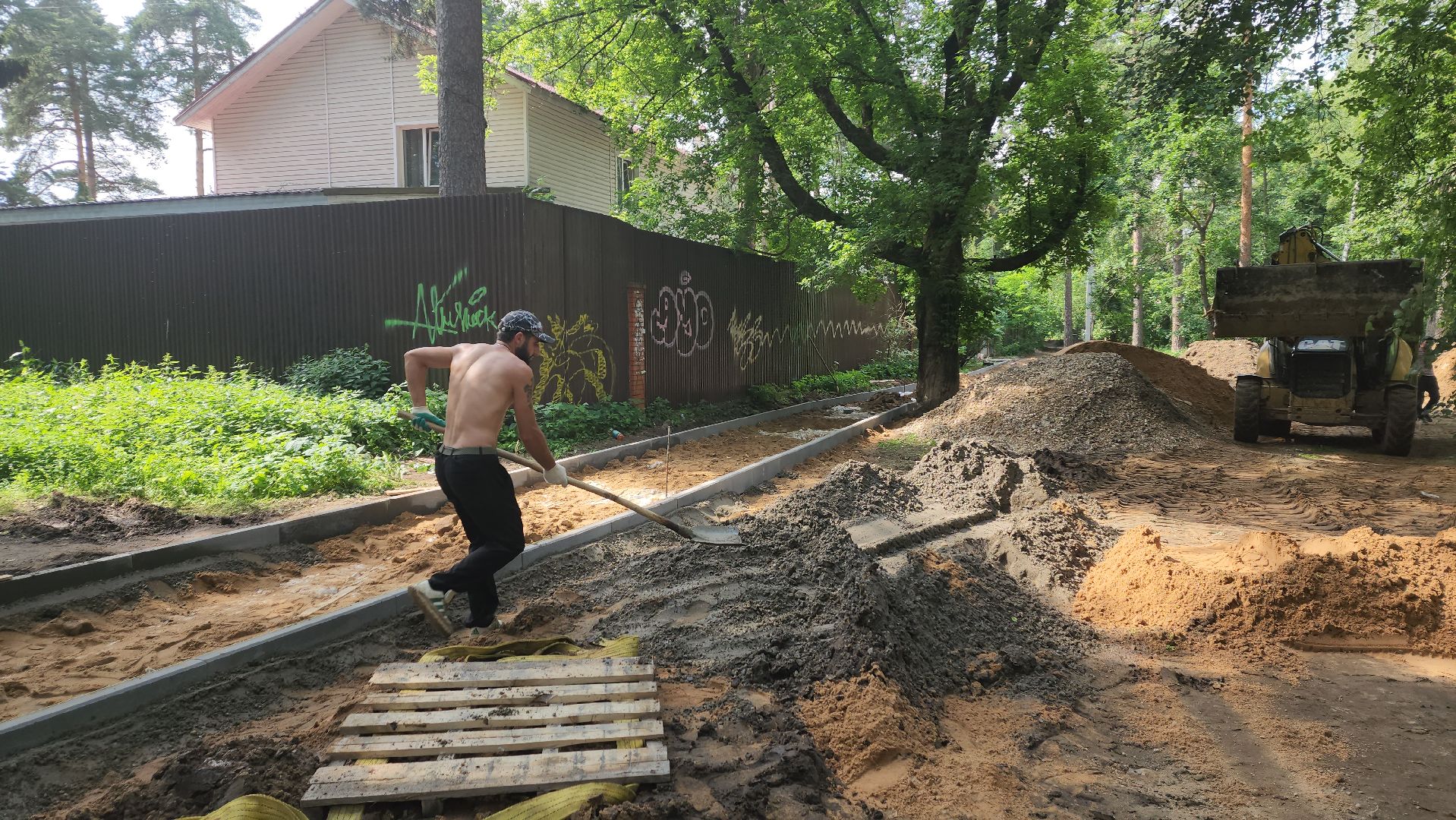 пушкино, вертикалки, благоустройство, пешеходная дорожка, пешком в подмосковье,асфальтовое покрытие, бортовой камень, тротуар,