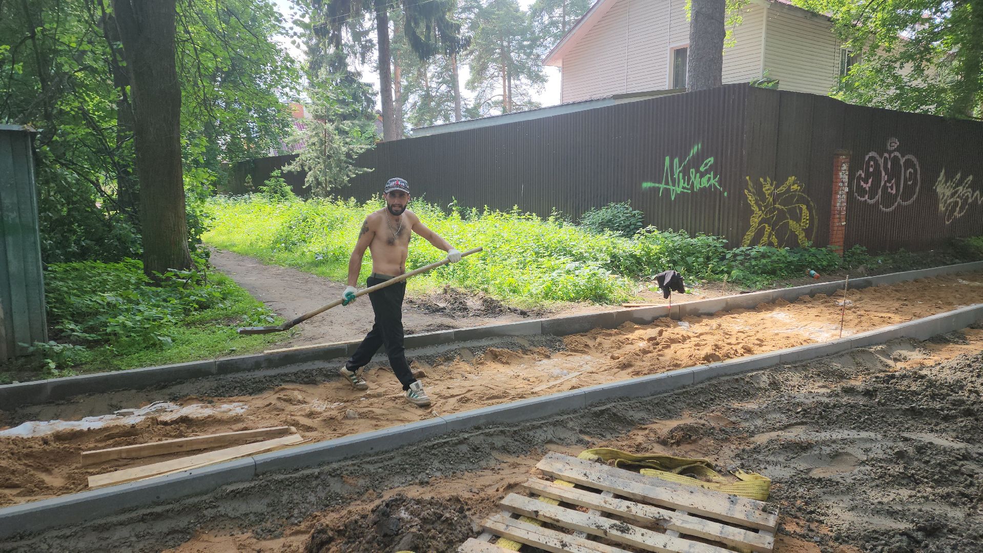 пушкино, вертикалки, благоустройство, пешеходная дорожка, пешком в подмосковье,асфальтовое покрытие, бортовой камень, тротуар,