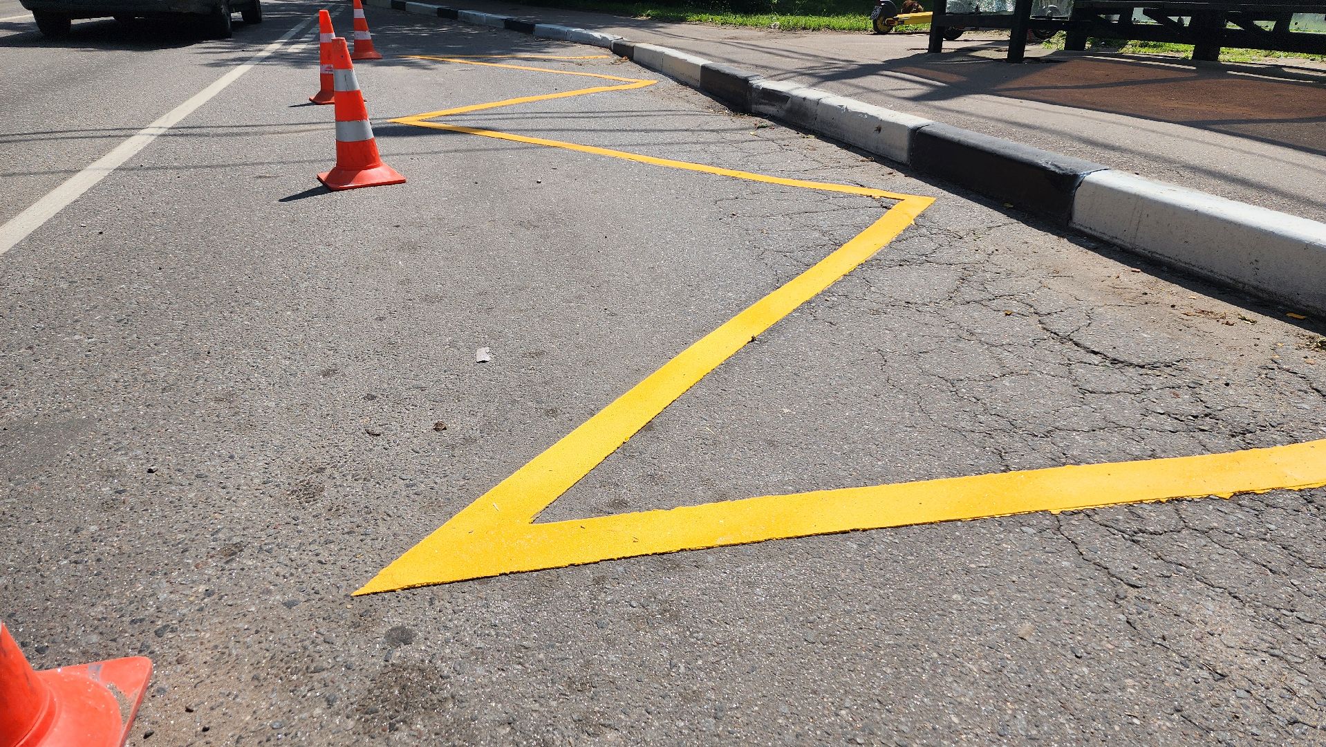 дороги, разметка, дорожная разметка, домодедово, подмосковье, автобусная остановка, общественный транспорт,