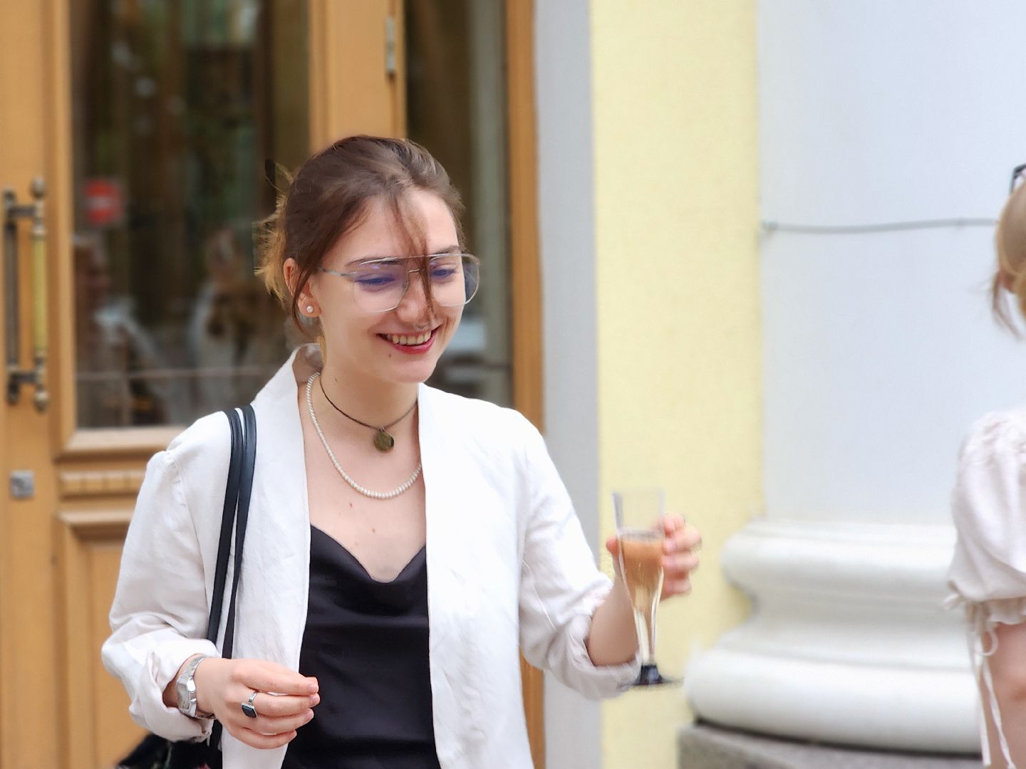 дубна, дк мир, выставка, живопись,