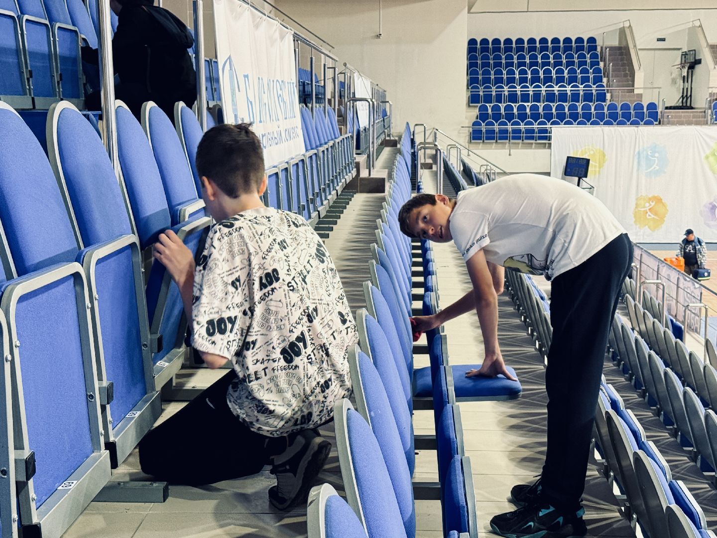 раменское, трудовые бригады, трудовая бригада, молодежный центр, молодежь, работа для школьников,