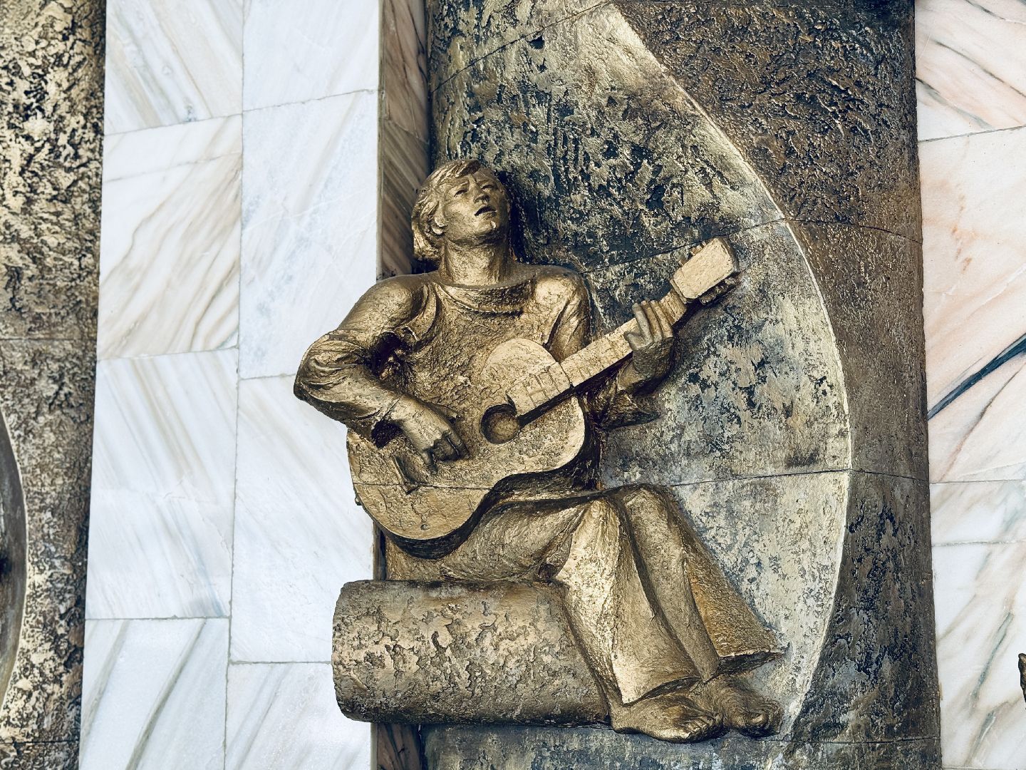 раменское, экскурсия, советский модернизм, архитектура, скульптура, советская мозаика,